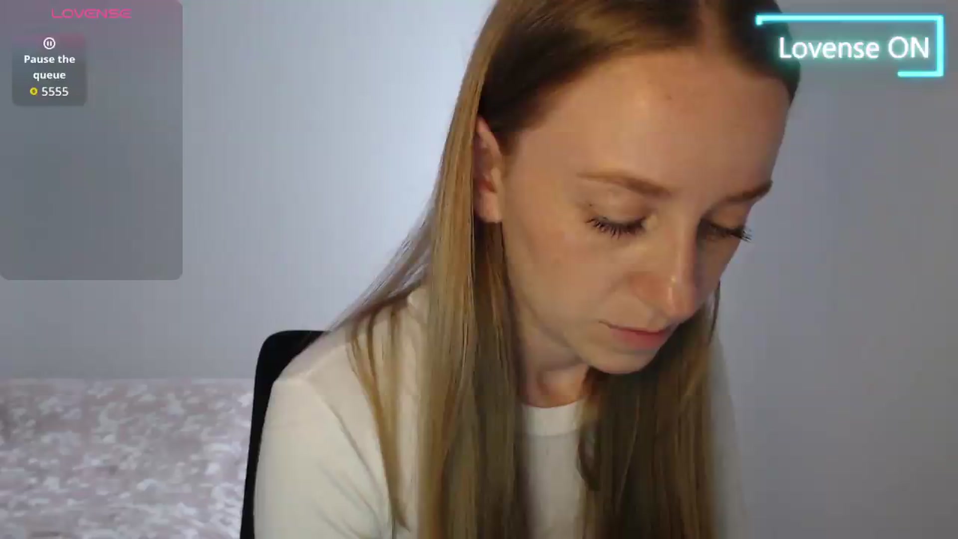 Gallery image thumbnail from PetitAnge_'s myfreecams stream on, 07/18/2026, 16:42 image 12 of 20