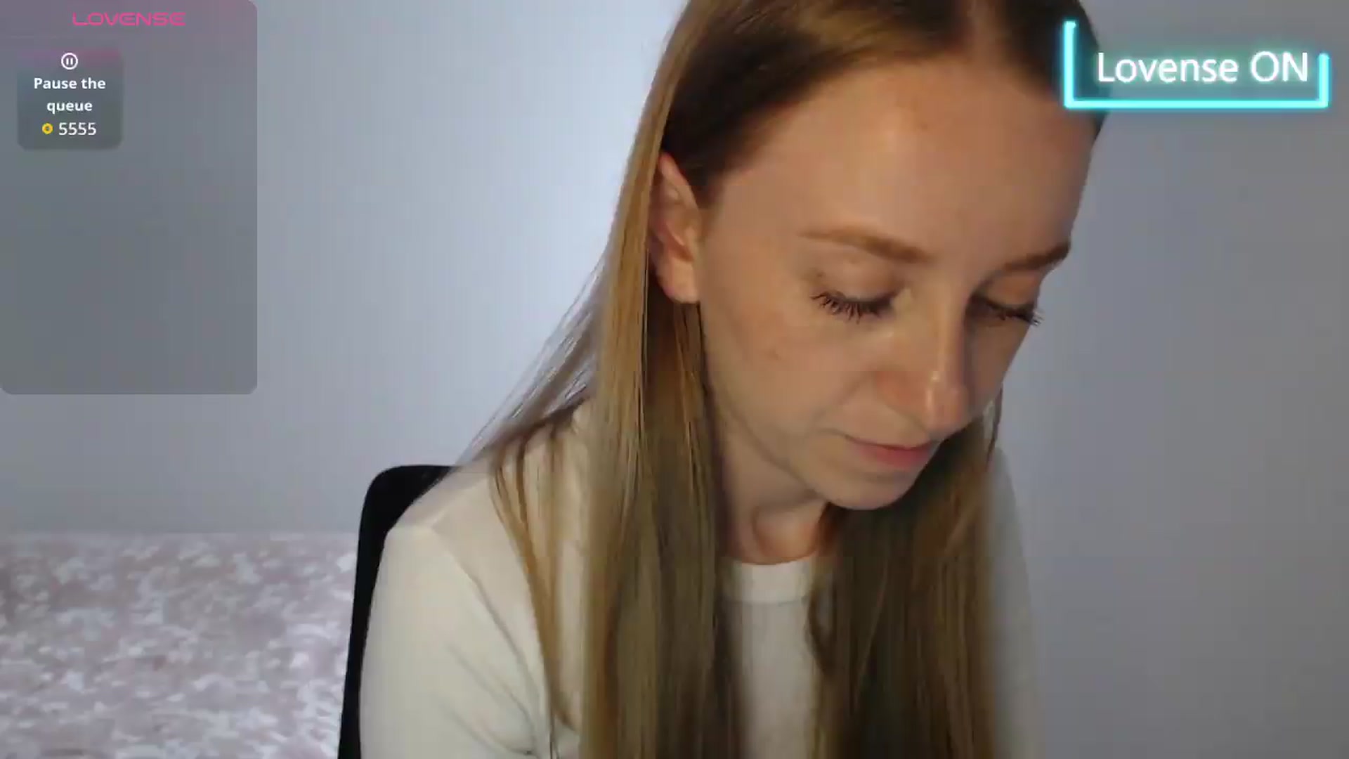 Gallery image thumbnail from PetitAnge_'s myfreecams stream on, 07/18/2026, 16:42 image 11 of 20