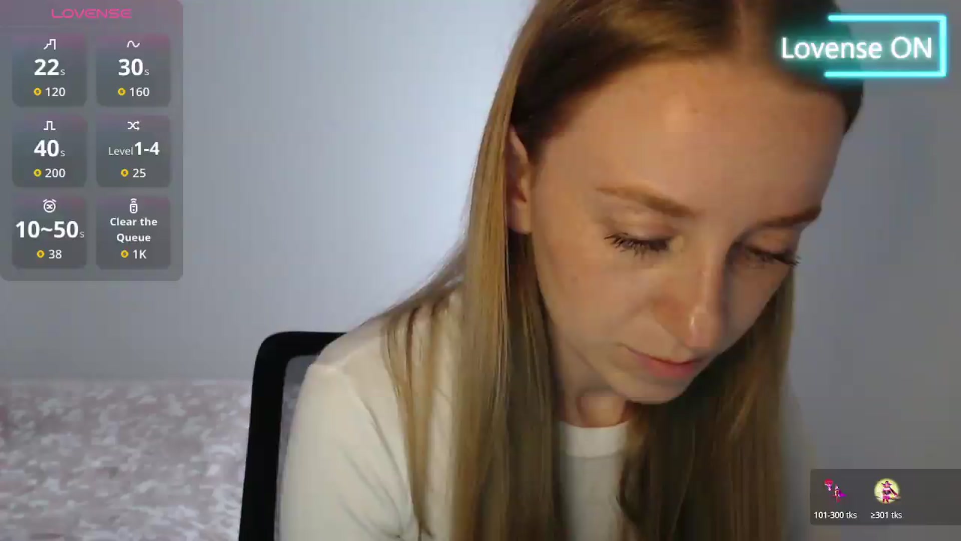 Gallery image thumbnail from PetitAnge_'s myfreecams stream on, 07/18/2026, 16:42 image 14 of 20