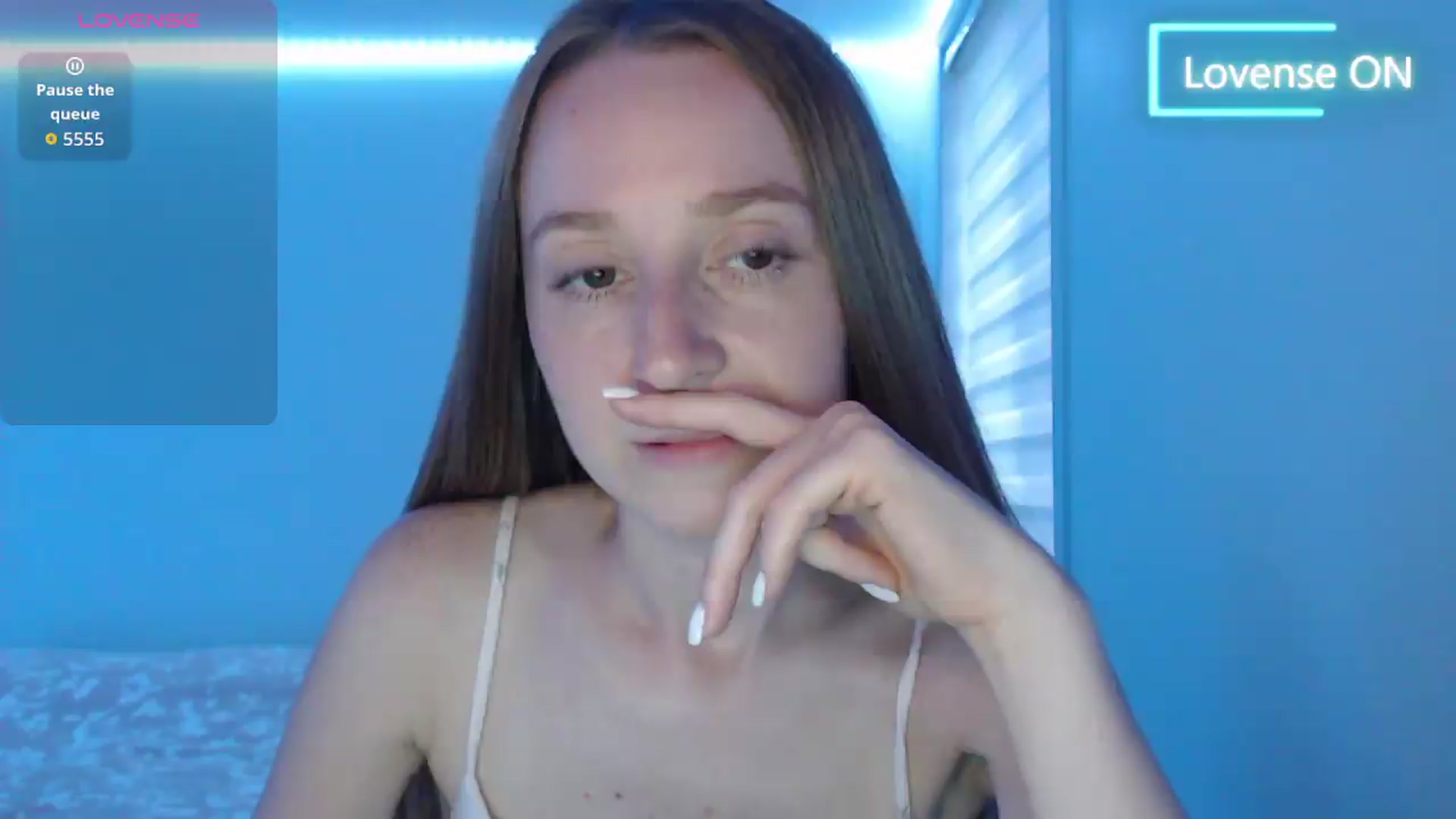 Gallery image thumbnail from PetitAnge_'s myfreecams stream on, 07/18/2026, 23:01 image 18 of 20
