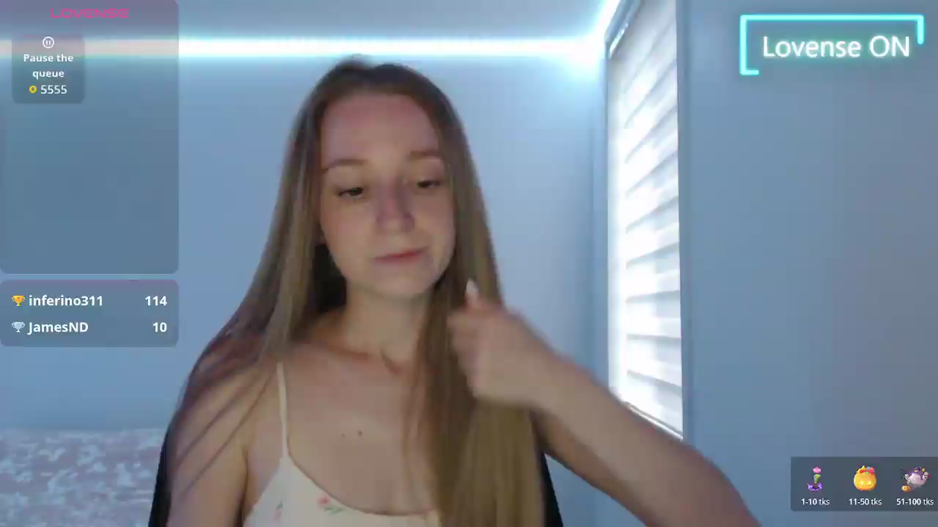 Gallery image thumbnail from PetitAnge_'s myfreecams stream on, 07/18/2026, 23:01 image 1 of 20