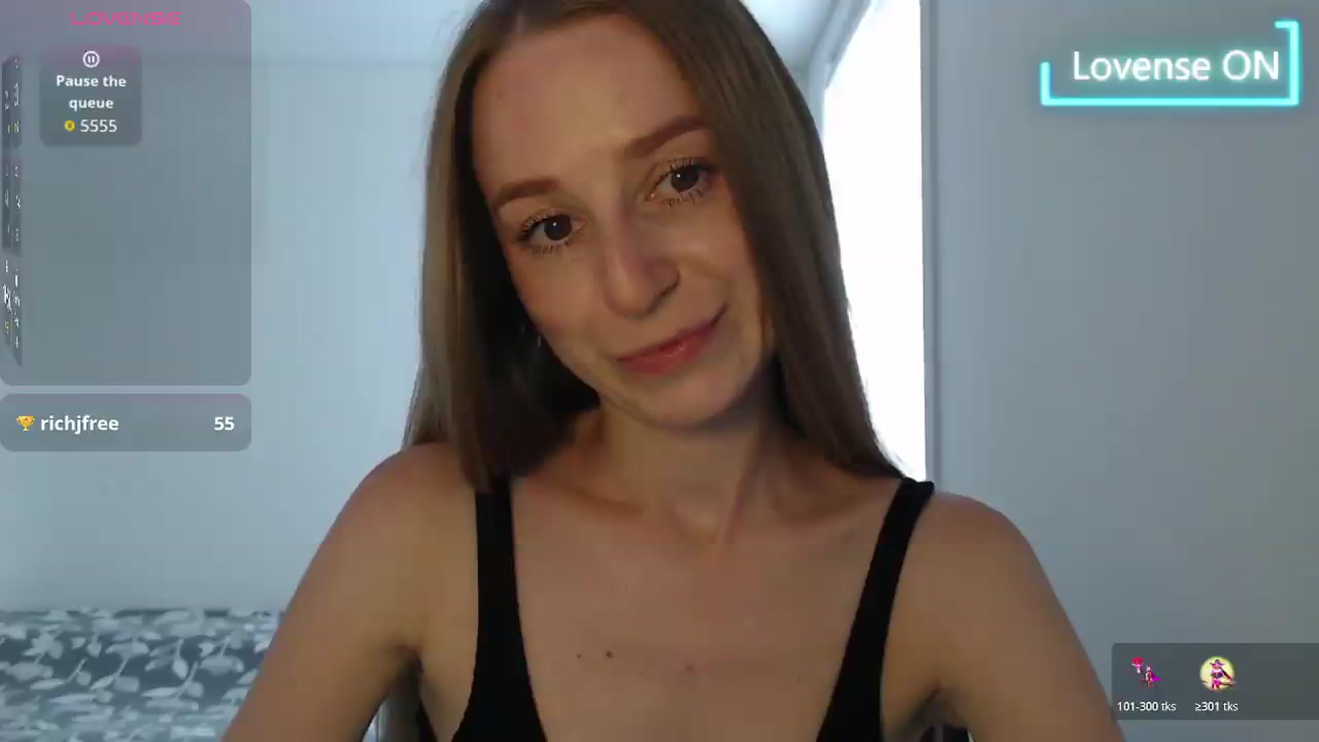 Gallery image thumbnail from PetitAnge_'s myfreecams stream on, 07/27/2026, 19:20 image 17 of 20