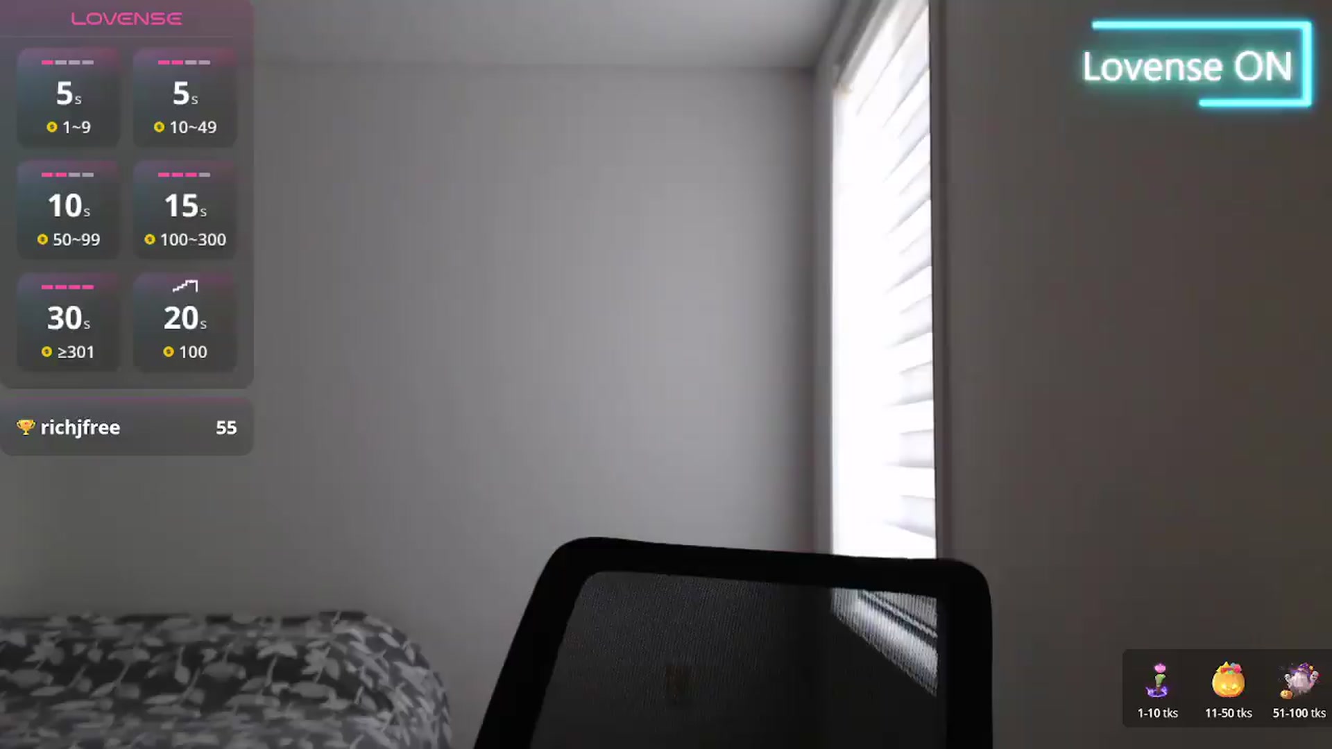 Gallery image thumbnail from PetitAnge_'s myfreecams stream on, 07/27/2026, 19:20 image 19 of 20