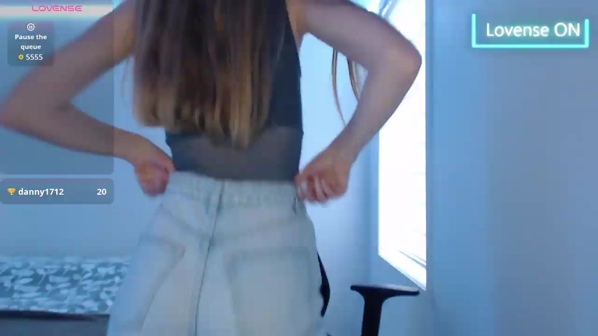 Gallery image thumbnail from PetitAnge_'s myfreecams stream on, 08/03/2026, 23:09 image 10 of 20
