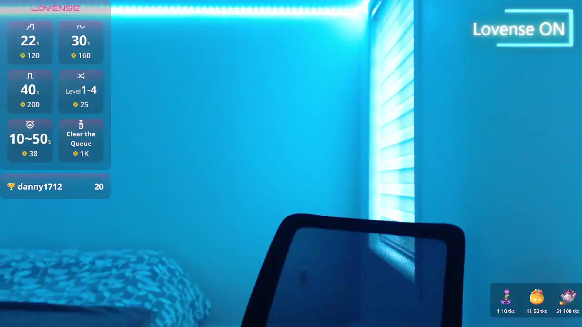 Gallery image thumbnail from PetitAnge_'s myfreecams stream on, 08/03/2026, 23:09 image 12 of 20