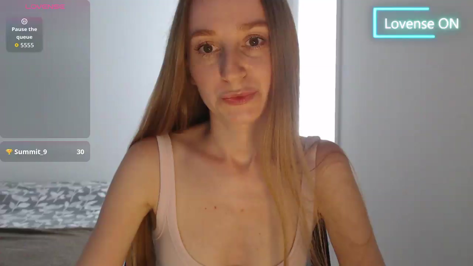 Gallery image thumbnail from PetitAnge_'s myfreecams stream on, 08/04/2026, 20:48 image 16 of 20