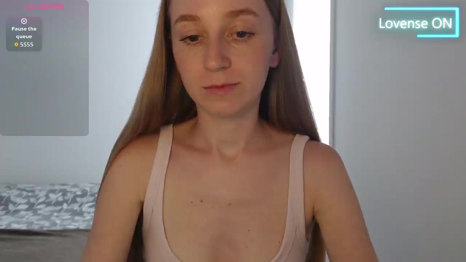 Gallery image thumbnail from PetitAnge_'s myfreecams stream on, 08/04/2026, 20:48 image 3 of 20