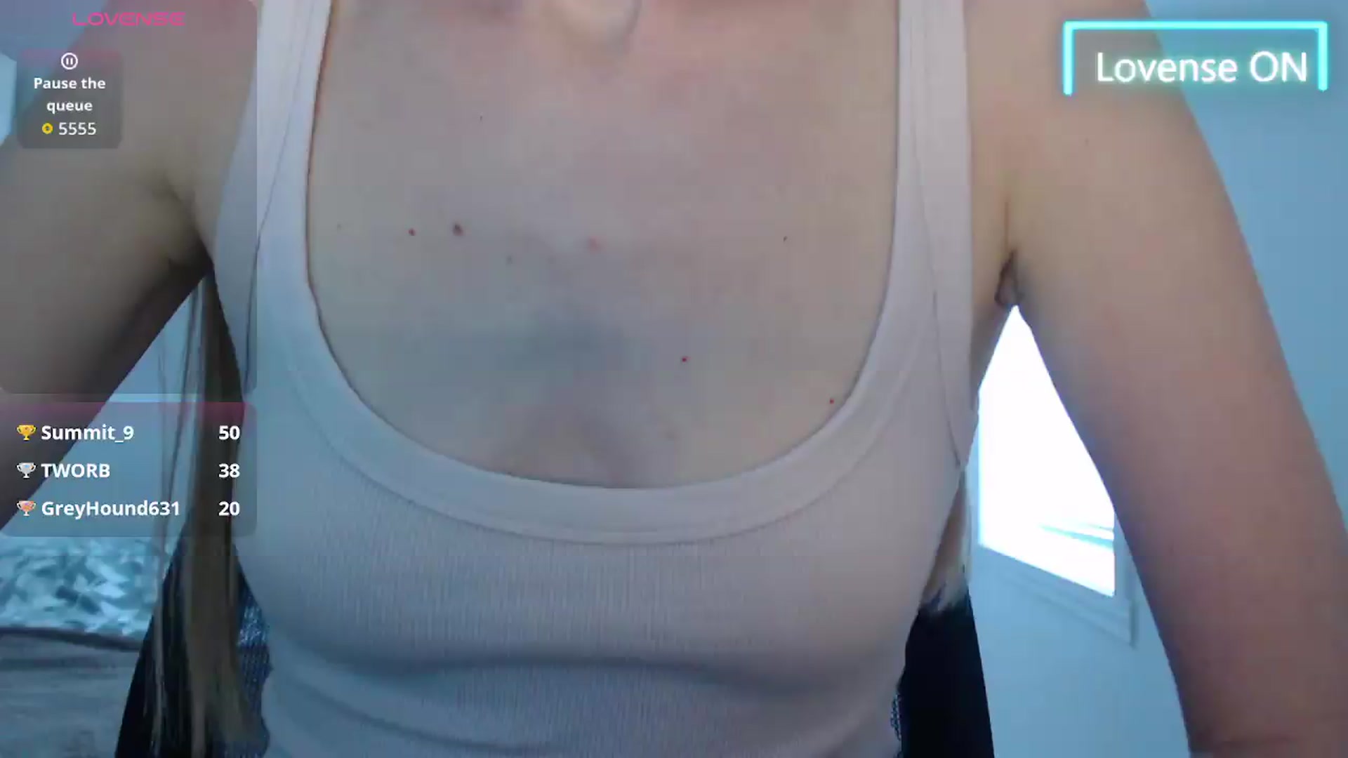 Gallery image thumbnail from PetitAnge_'s myfreecams stream on, 08/04/2026, 23:06 image 4 of 20