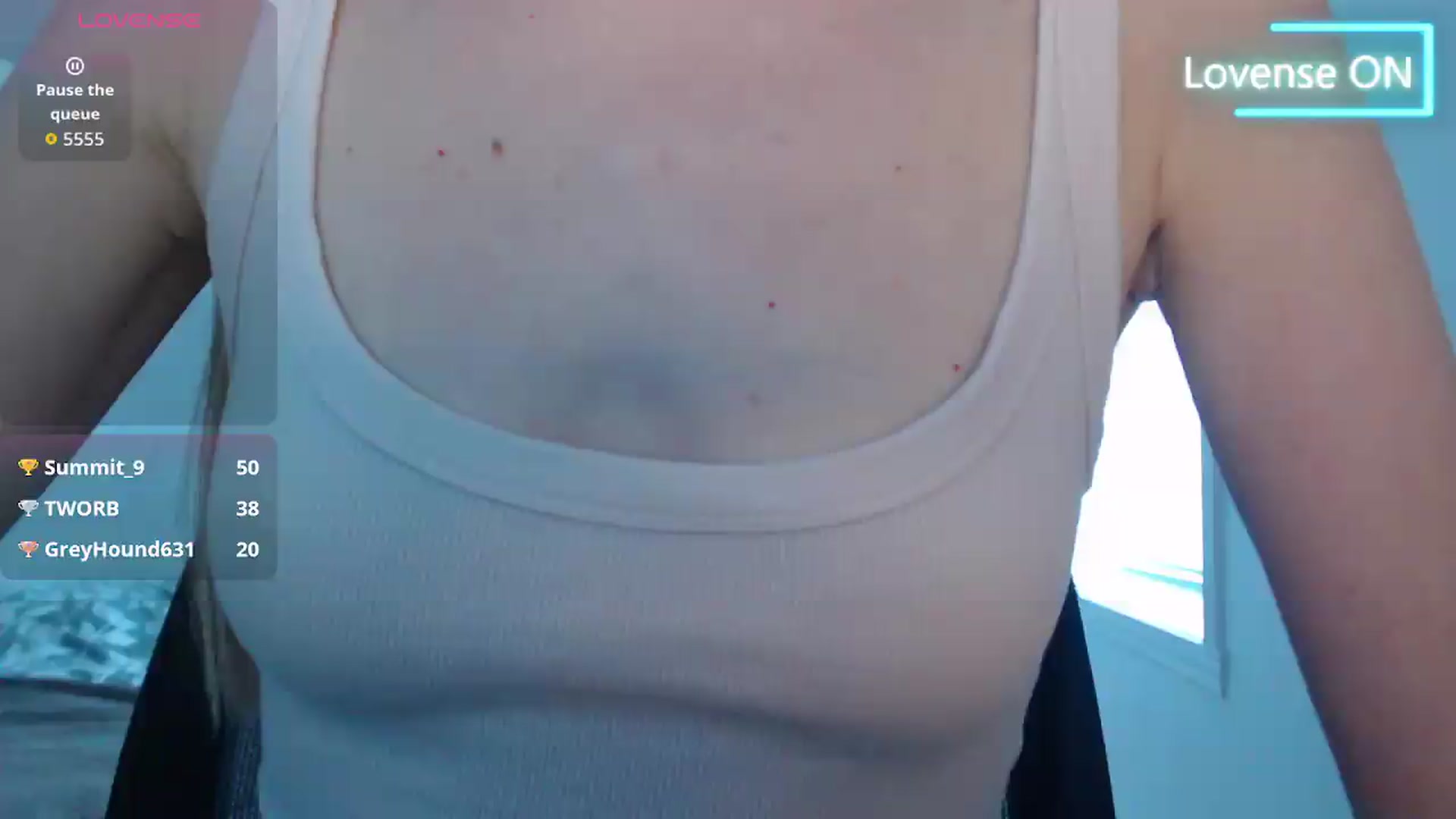 Gallery image thumbnail from PetitAnge_'s myfreecams stream on, 08/04/2026, 23:06 image 2 of 20