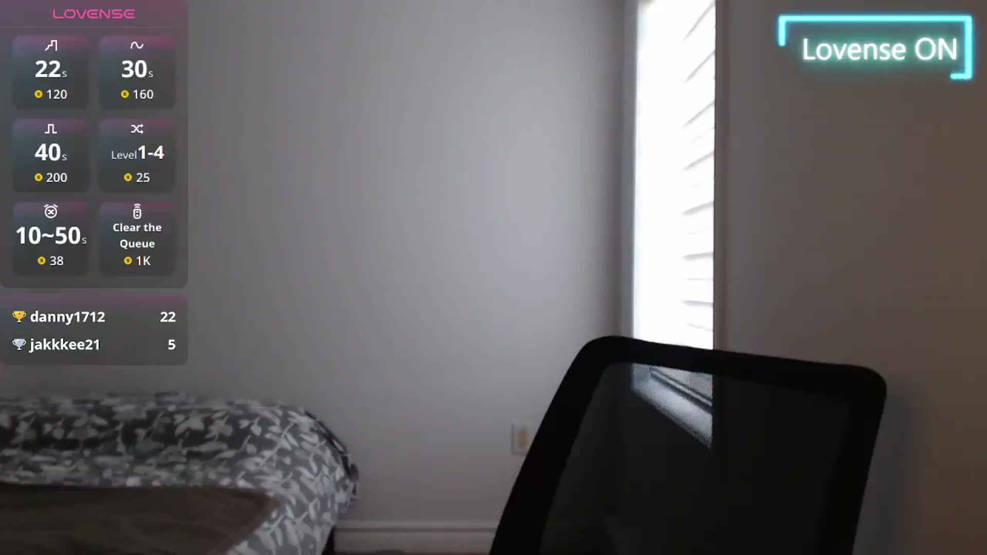 Gallery image thumbnail from PetitAnge_'s myfreecams stream on, 08/05/2026, 23:21 image 18 of 20