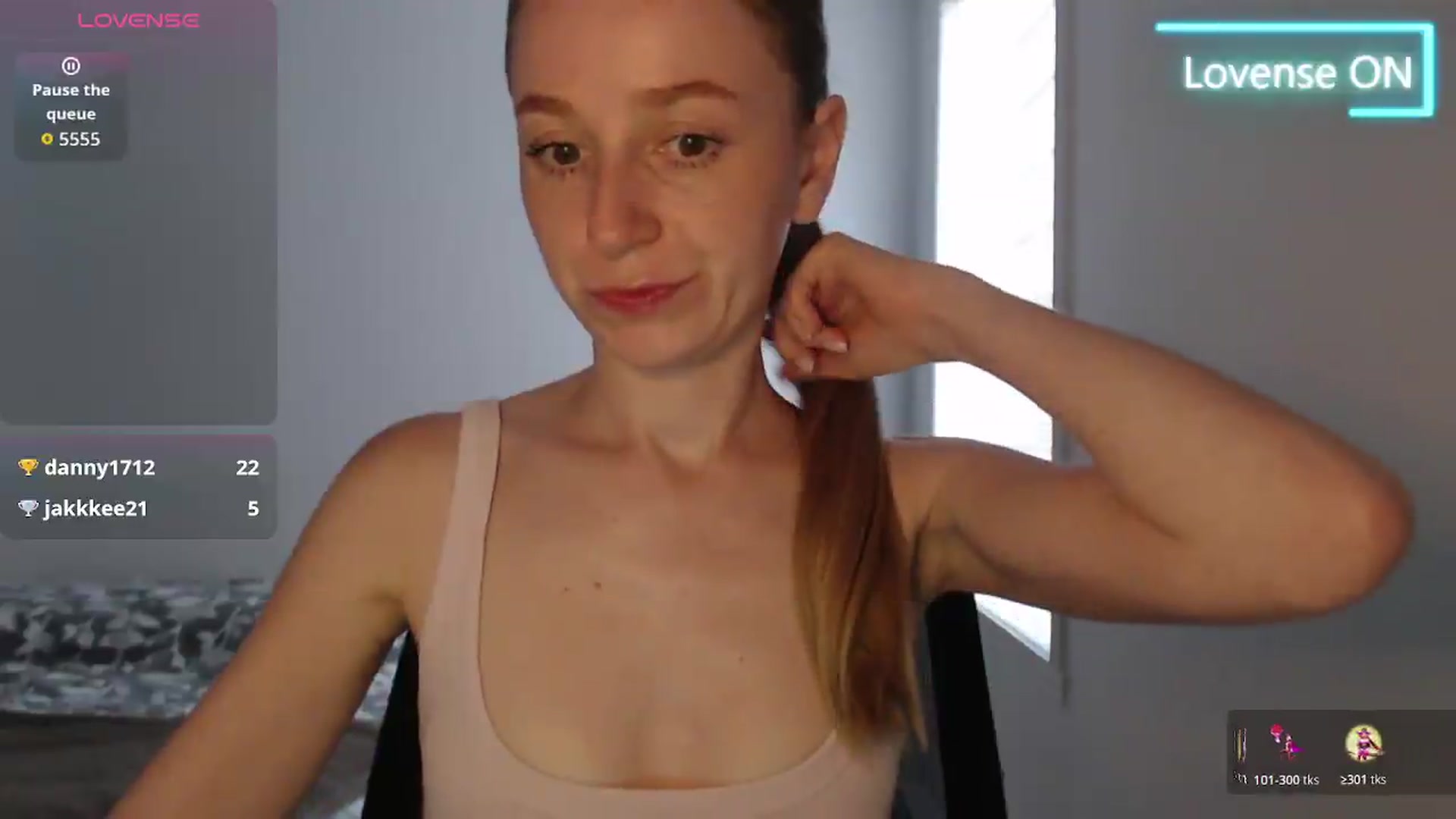 Gallery image thumbnail from PetitAnge_'s myfreecams stream on, 08/05/2026, 23:21 image 19 of 20