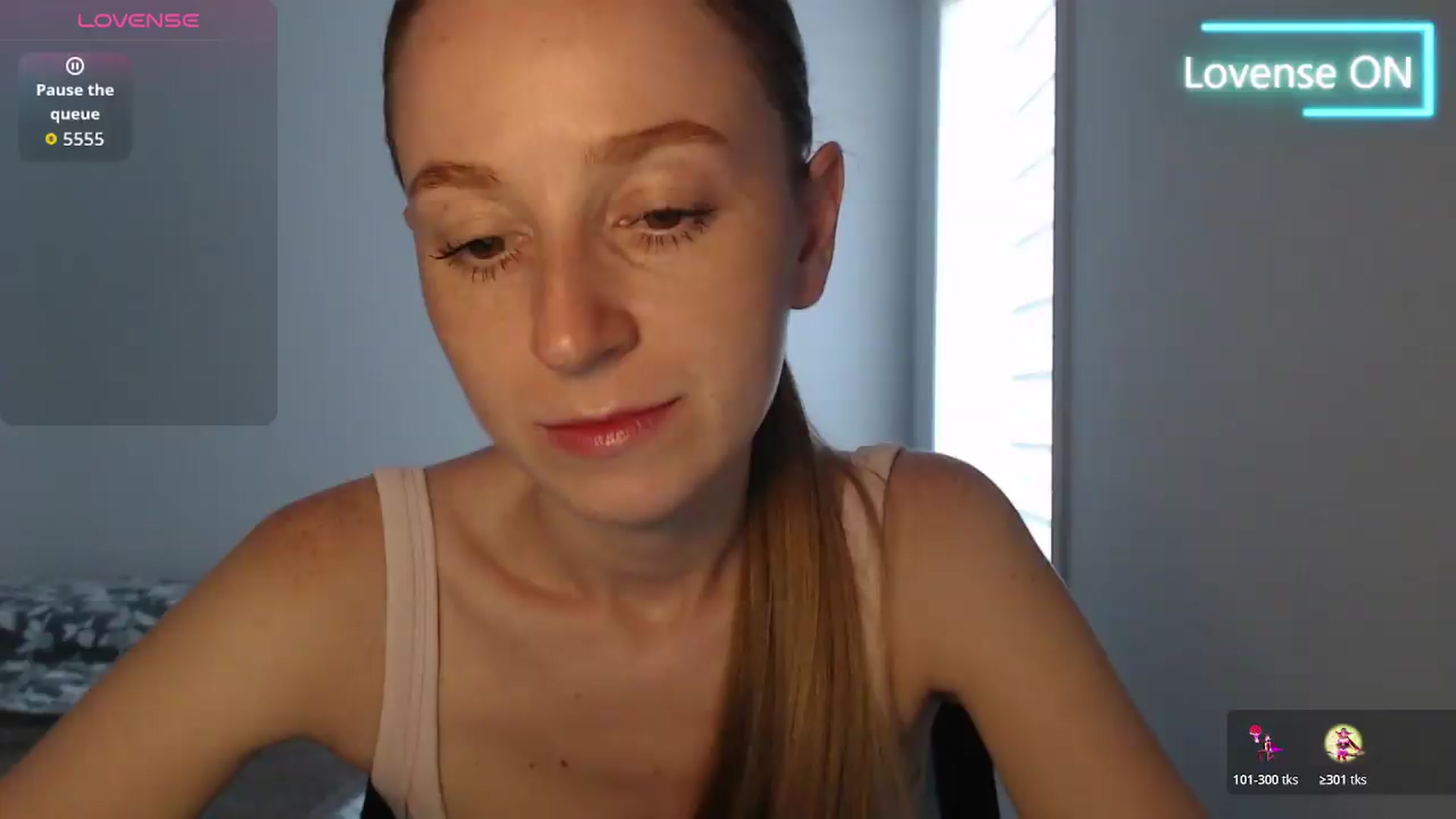 Gallery image thumbnail from PetitAnge_'s myfreecams stream on, 08/05/2026, 23:21 image 5 of 20