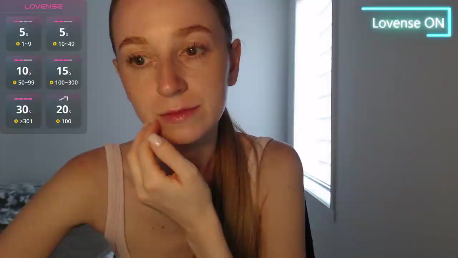 Gallery image thumbnail from PetitAnge_'s myfreecams stream on, 08/05/2026, 23:21 image 4 of 20