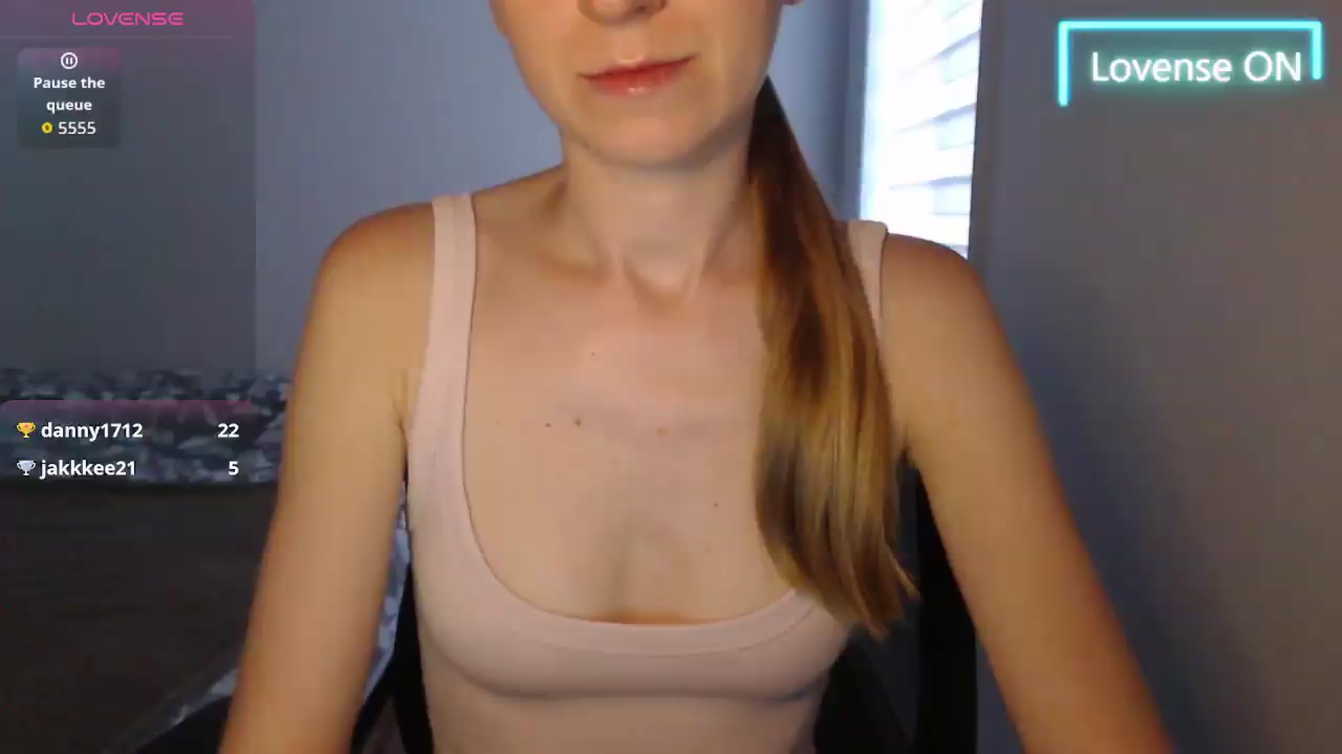 Gallery image thumbnail from PetitAnge_'s myfreecams stream on, 08/06/2026, 24:00 image 7 of 20