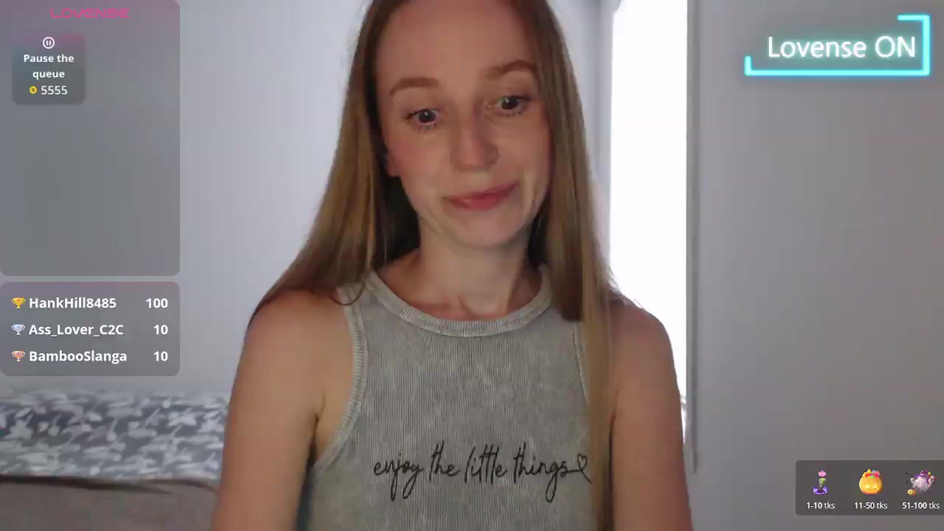 Gallery image thumbnail from PetitAnge_'s myfreecams stream on, 08/09/2026, 24:38 image 4 of 20