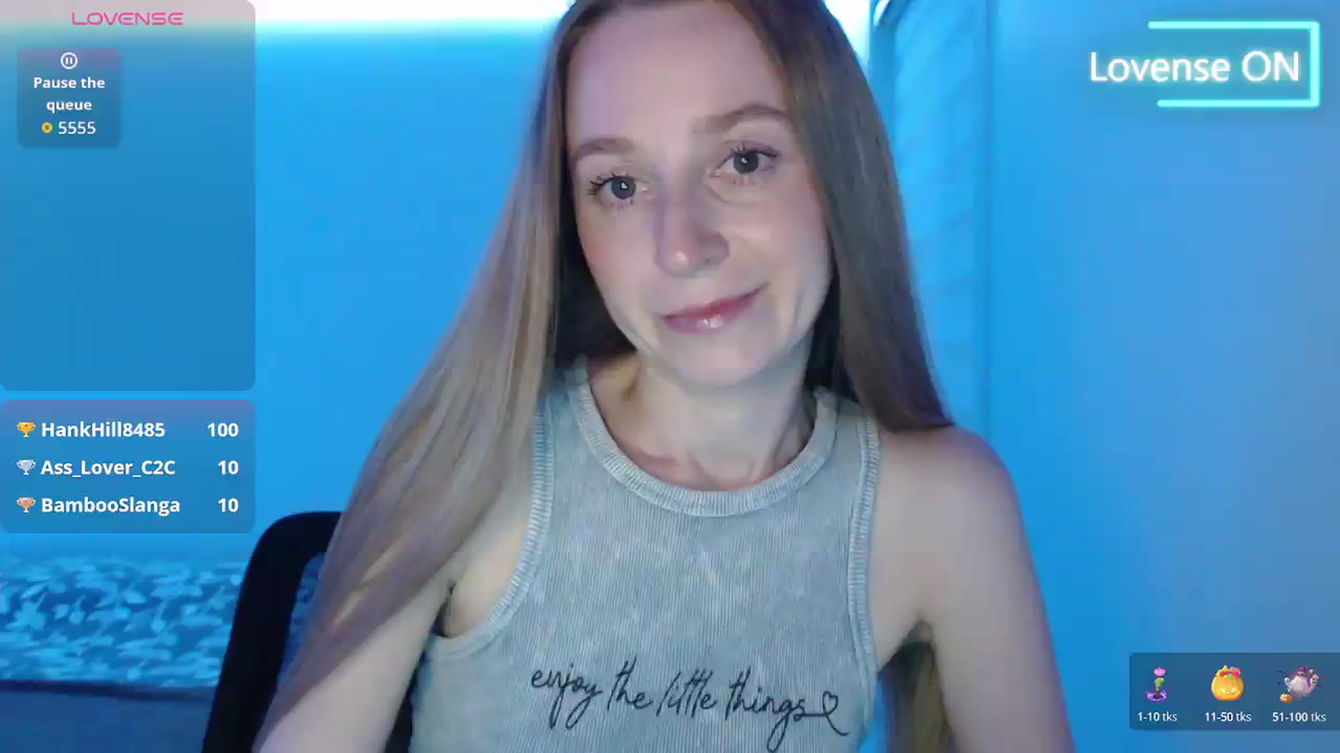 Gallery image thumbnail from PetitAnge_'s myfreecams stream on, 08/09/2026, 24:38 image 18 of 20
