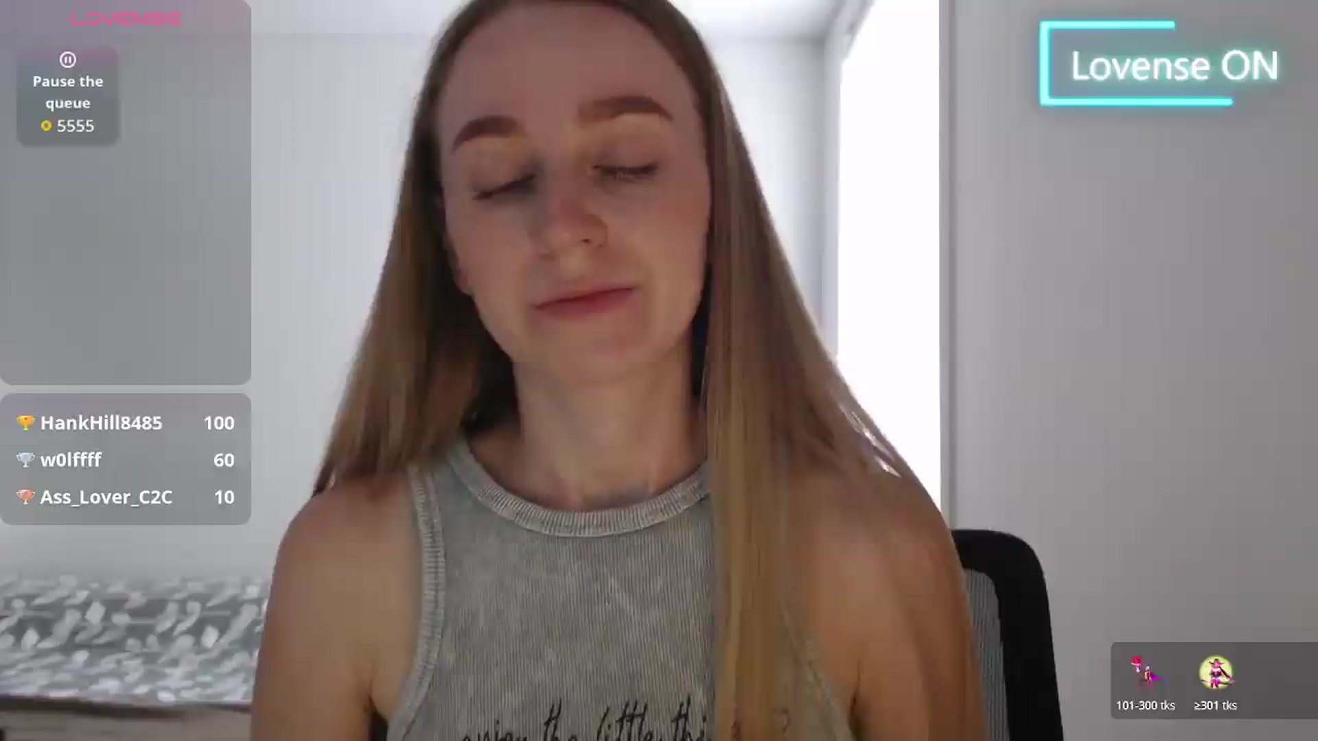 Gallery image thumbnail from PetitAnge_'s myfreecams stream on, 08/09/2026, 21:01 image 2 of 20