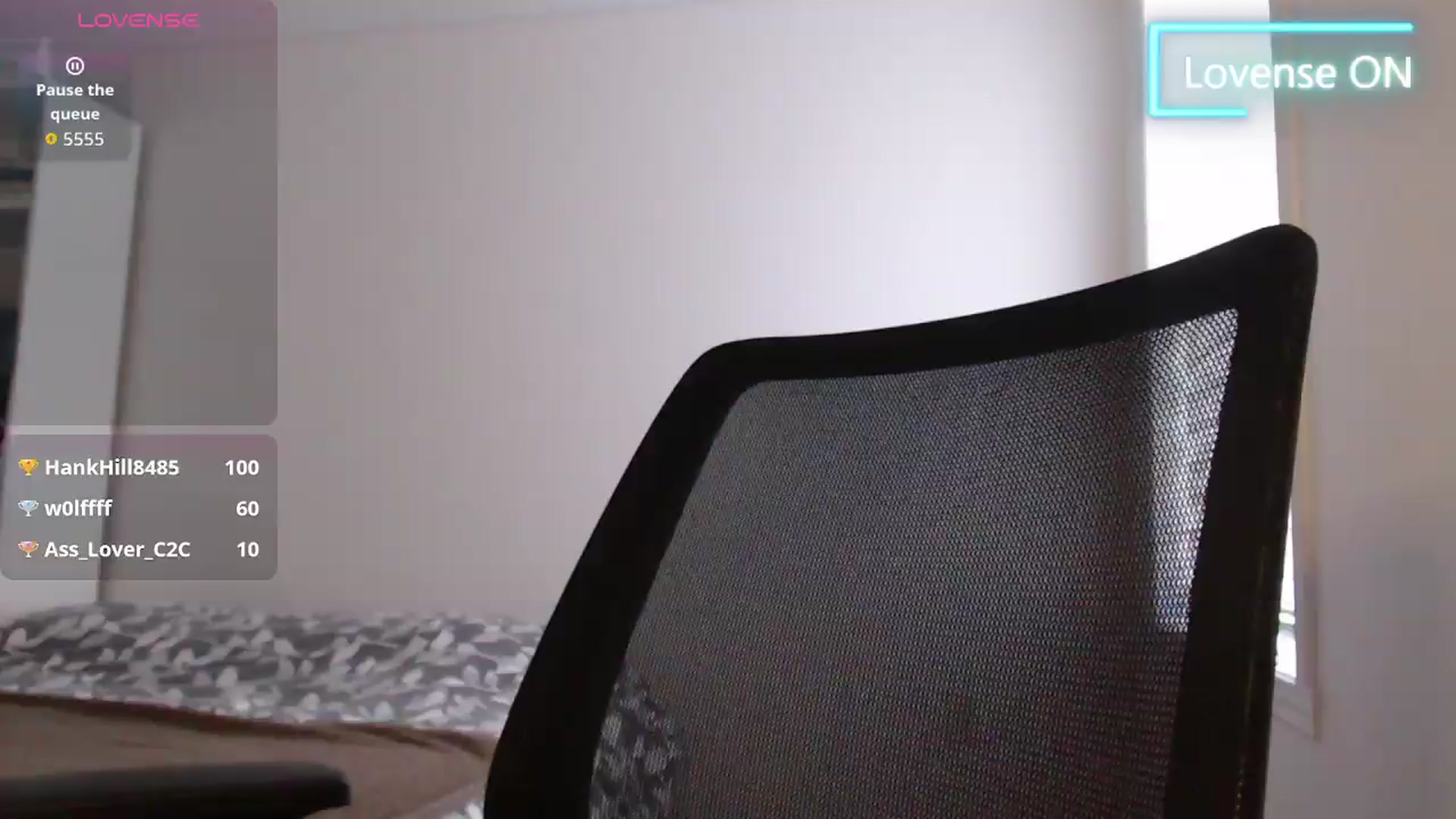 Gallery image thumbnail from PetitAnge_'s myfreecams stream on, 08/10/2026, 24:01 image 2 of 20