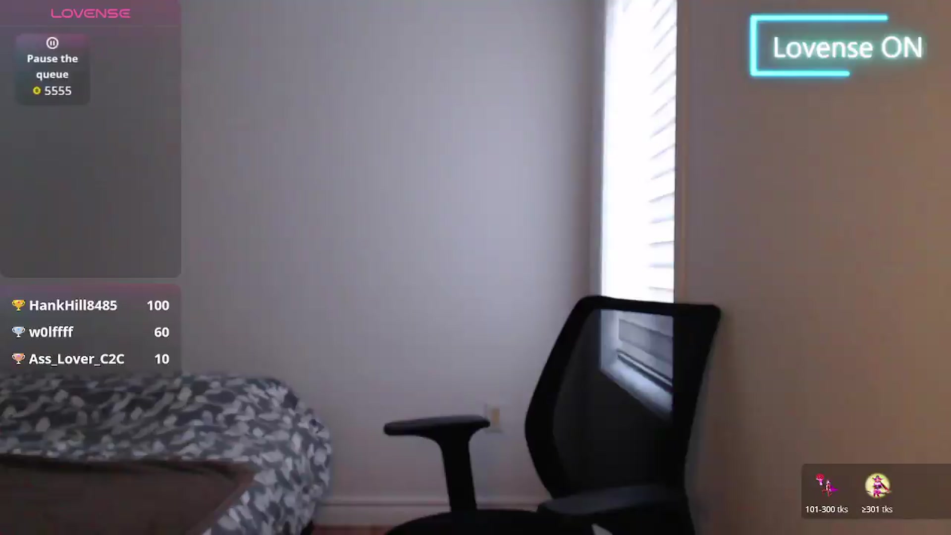 Gallery image thumbnail from PetitAnge_'s myfreecams stream on, 08/10/2026, 24:01 image 4 of 20
