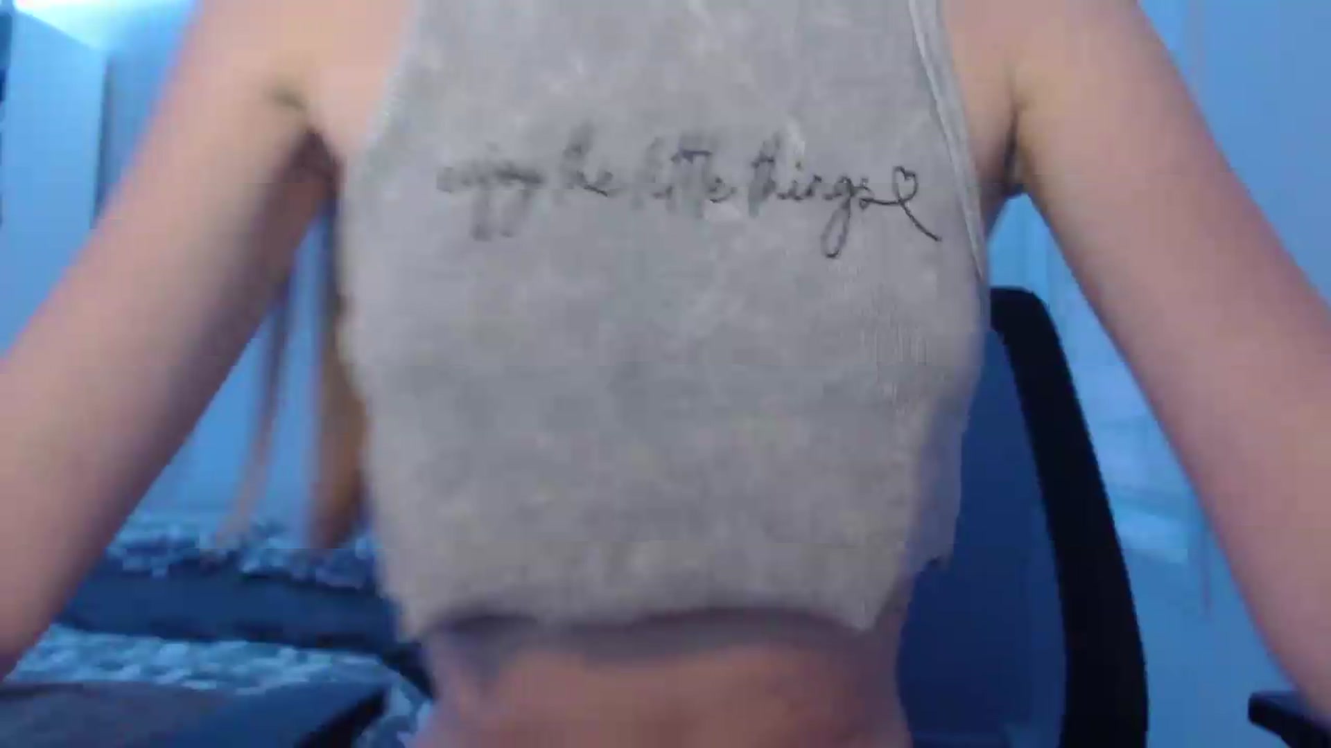Gallery image thumbnail from PetitAnge_'s myfreecams stream on, 08/15/2026, 24:31 image 6 of 20