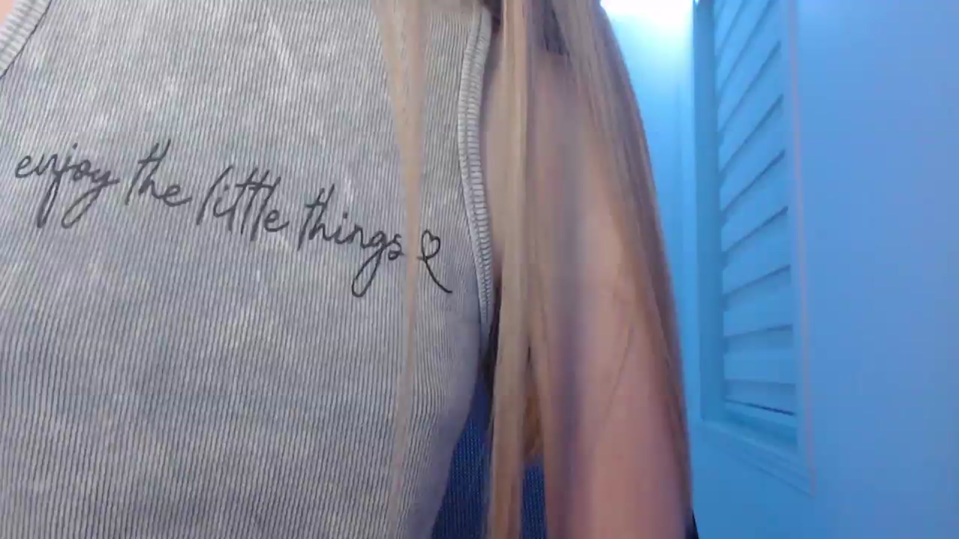 Gallery image thumbnail from PetitAnge_'s myfreecams stream on, 08/15/2026, 24:31 image 20 of 20