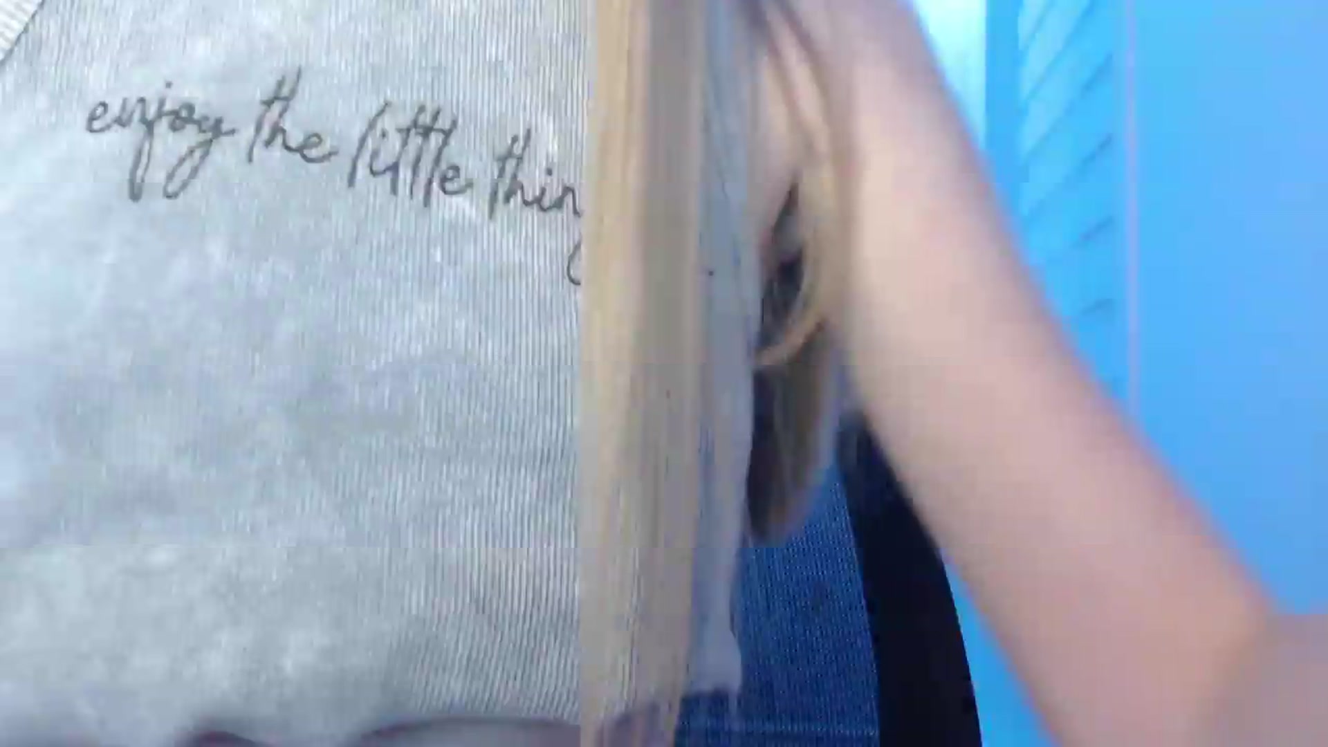 Gallery image thumbnail from PetitAnge_'s myfreecams stream on, 08/15/2026, 24:31 image 10 of 20