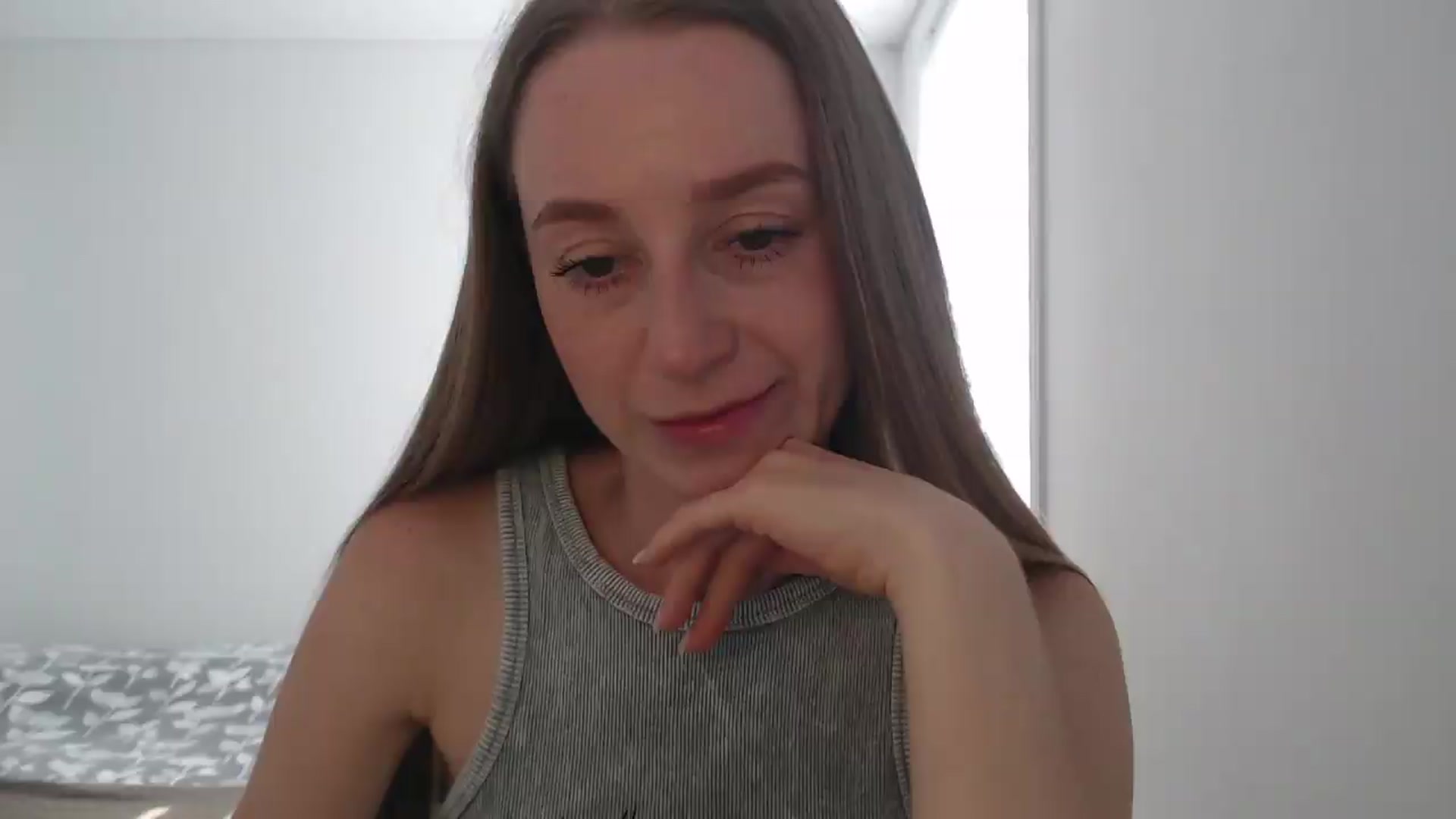 Gallery image thumbnail from PetitAnge_'s myfreecams stream on, 08/15/2026, 14:03 image 13 of 20