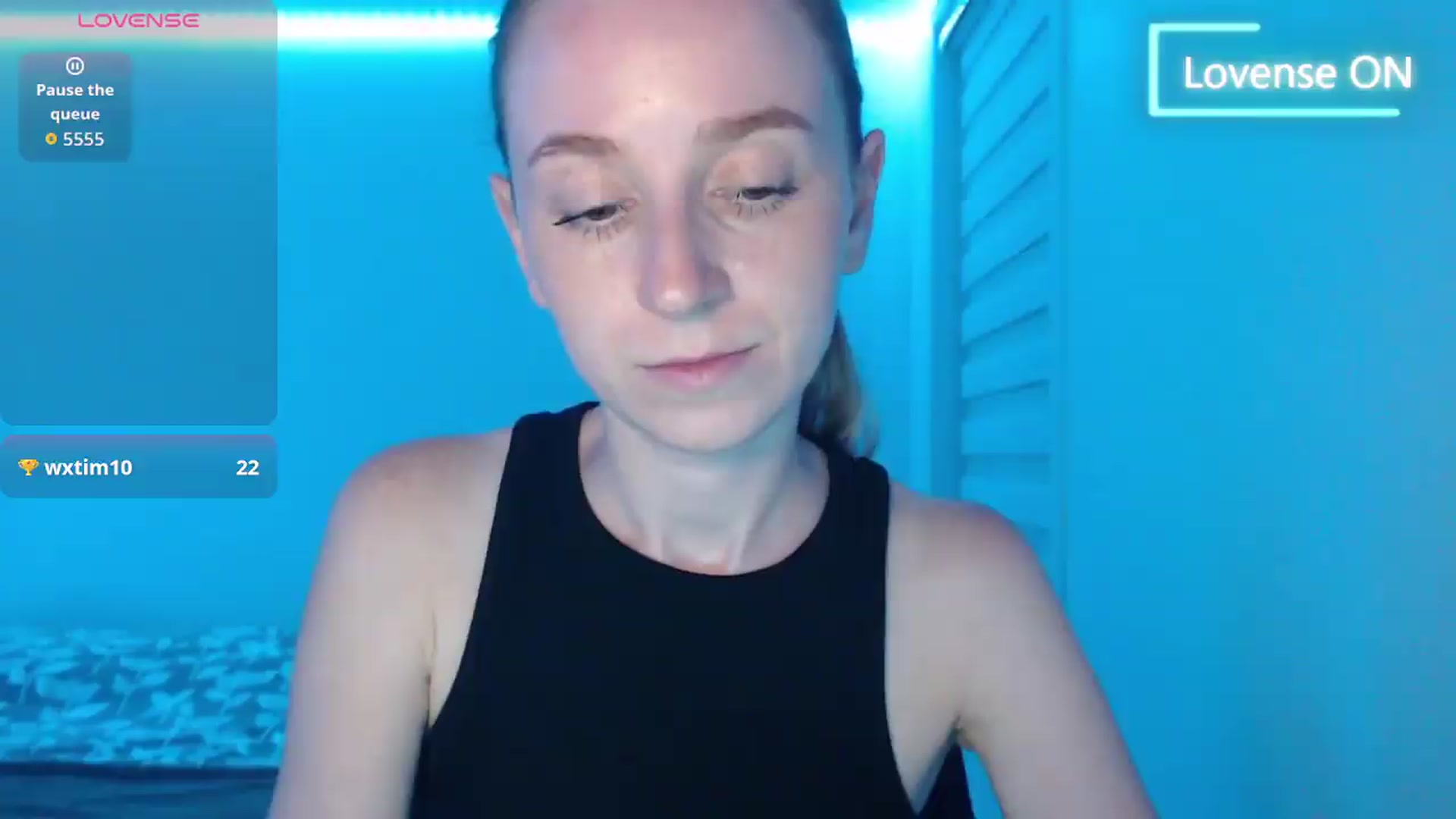 Gallery image thumbnail from PetitAnge_'s myfreecams stream on, 08/16/2026, 24:37 image 19 of 20