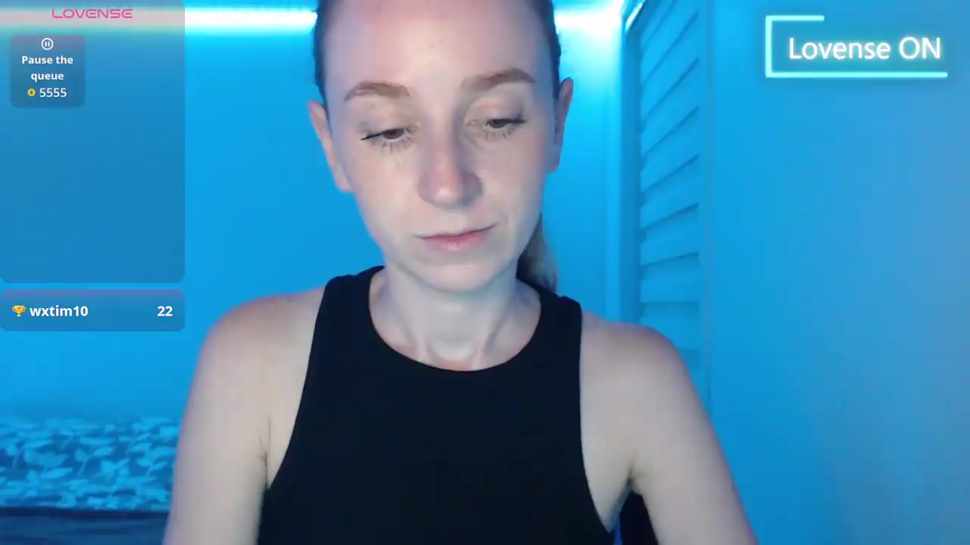 Gallery image thumbnail from PetitAnge_'s myfreecams stream on, 08/16/2026, 24:37 image 17 of 20