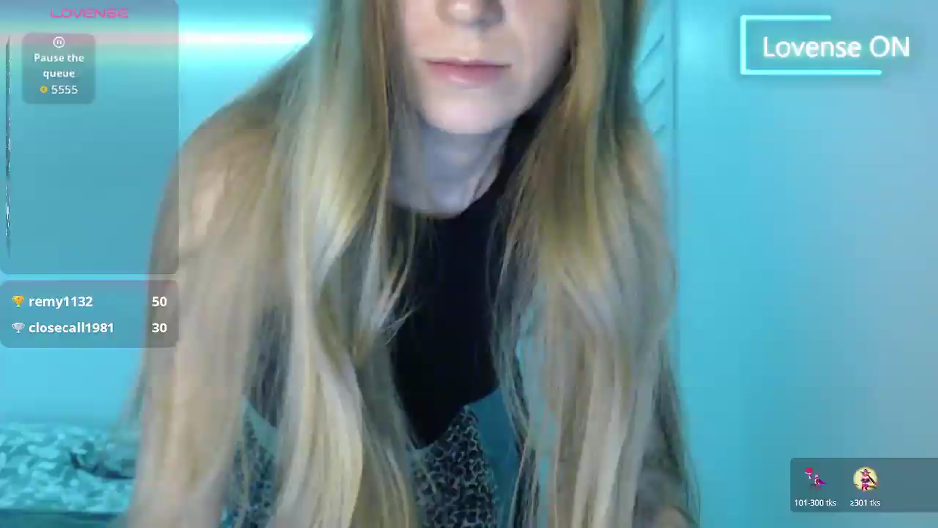 Gallery image thumbnail from PetitAnge_'s myfreecams stream on, 08/17/2026, 04:04 image 14 of 20