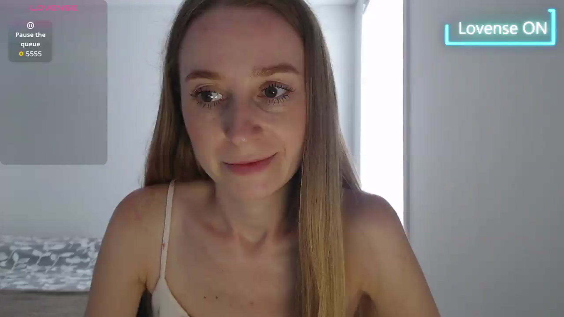Gallery image thumbnail from PetitAnge_'s myfreecams stream on, 08/17/2026, 20:19 image 5 of 20
