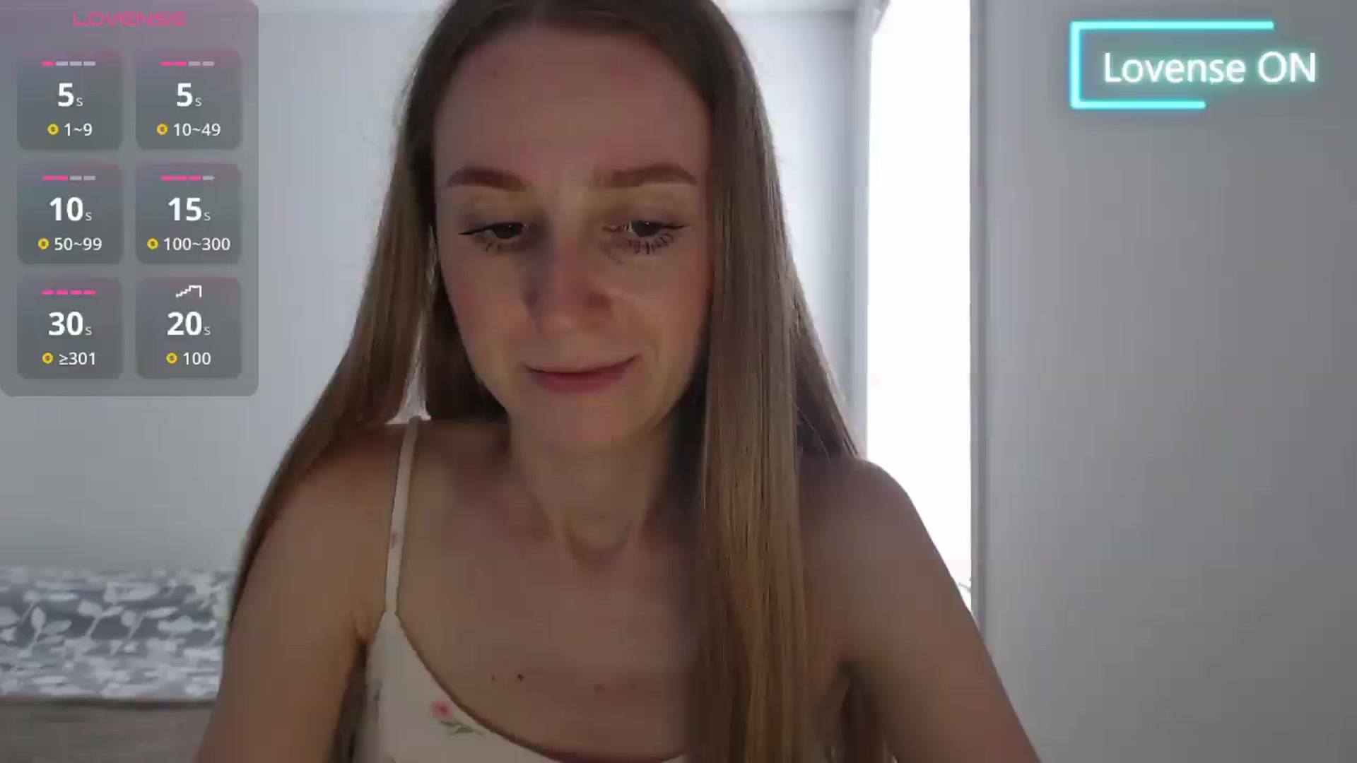 Gallery image thumbnail from PetitAnge_'s myfreecams stream on, 08/17/2026, 20:19 image 7 of 20