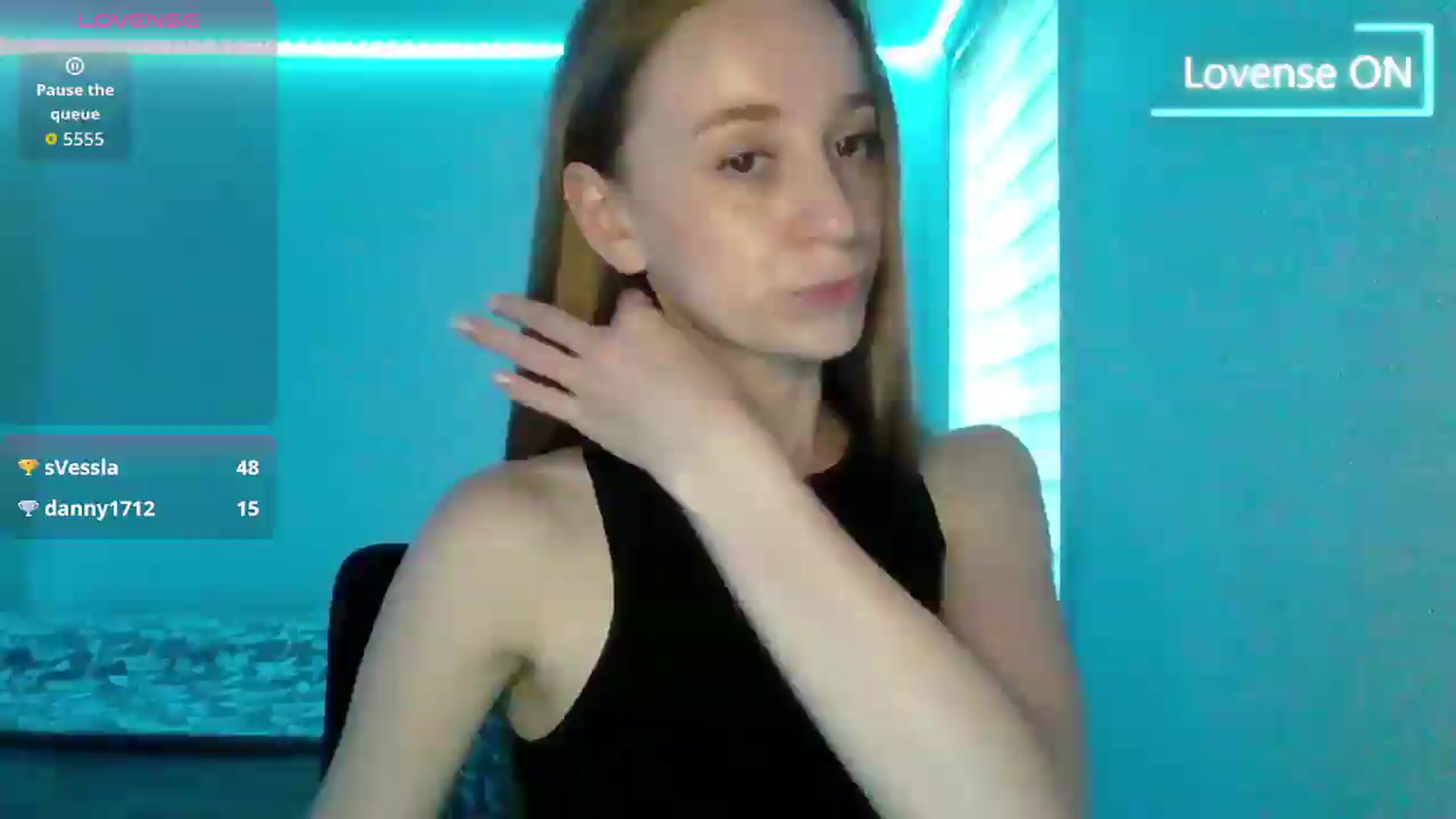 Gallery image thumbnail from PetitAnge_'s myfreecams stream on, 08/20/2026, 23:41 image 14 of 20