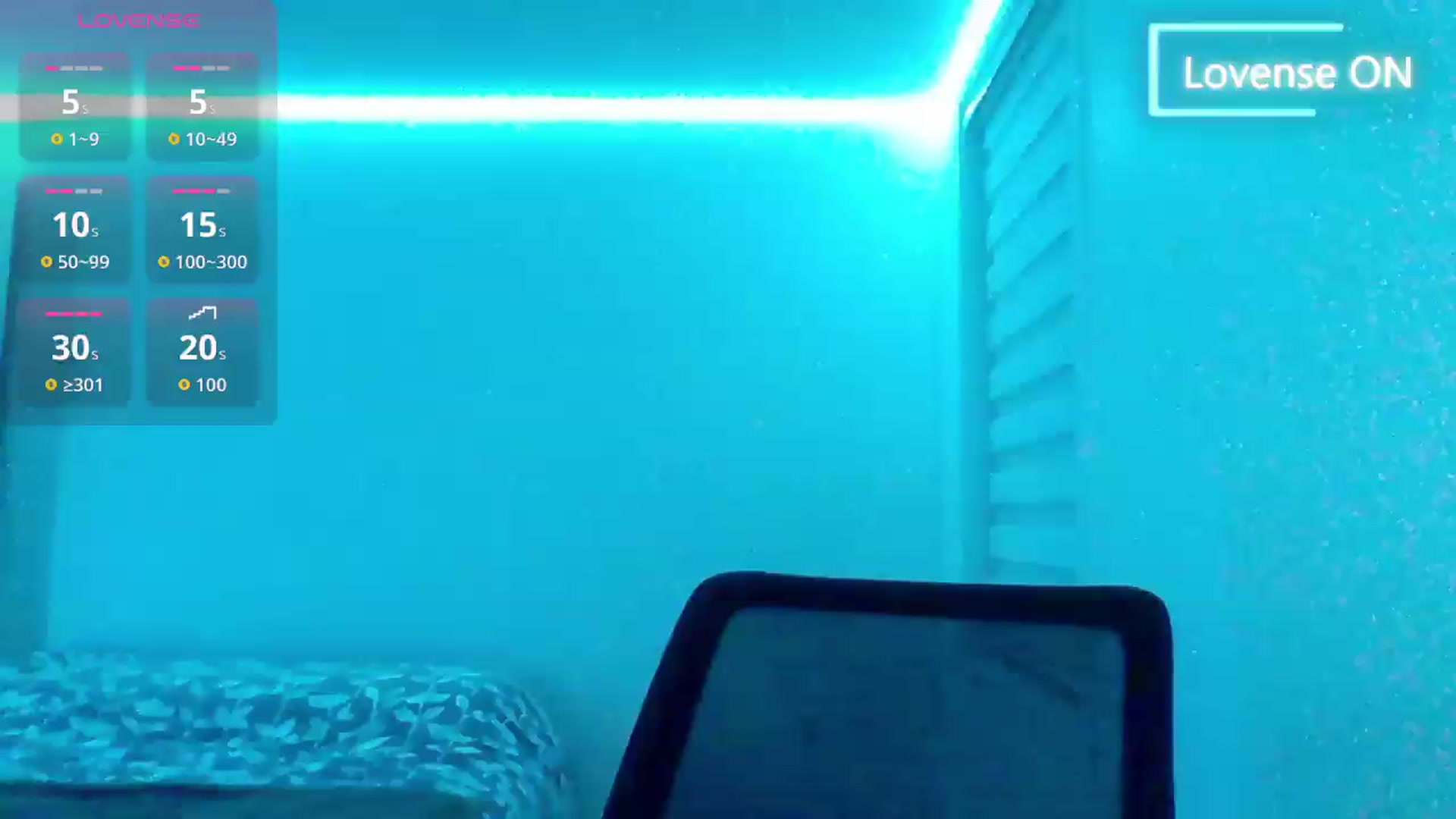 Gallery image thumbnail from PetitAnge_'s myfreecams stream on, 08/21/2026, 01:12 image 4 of 20