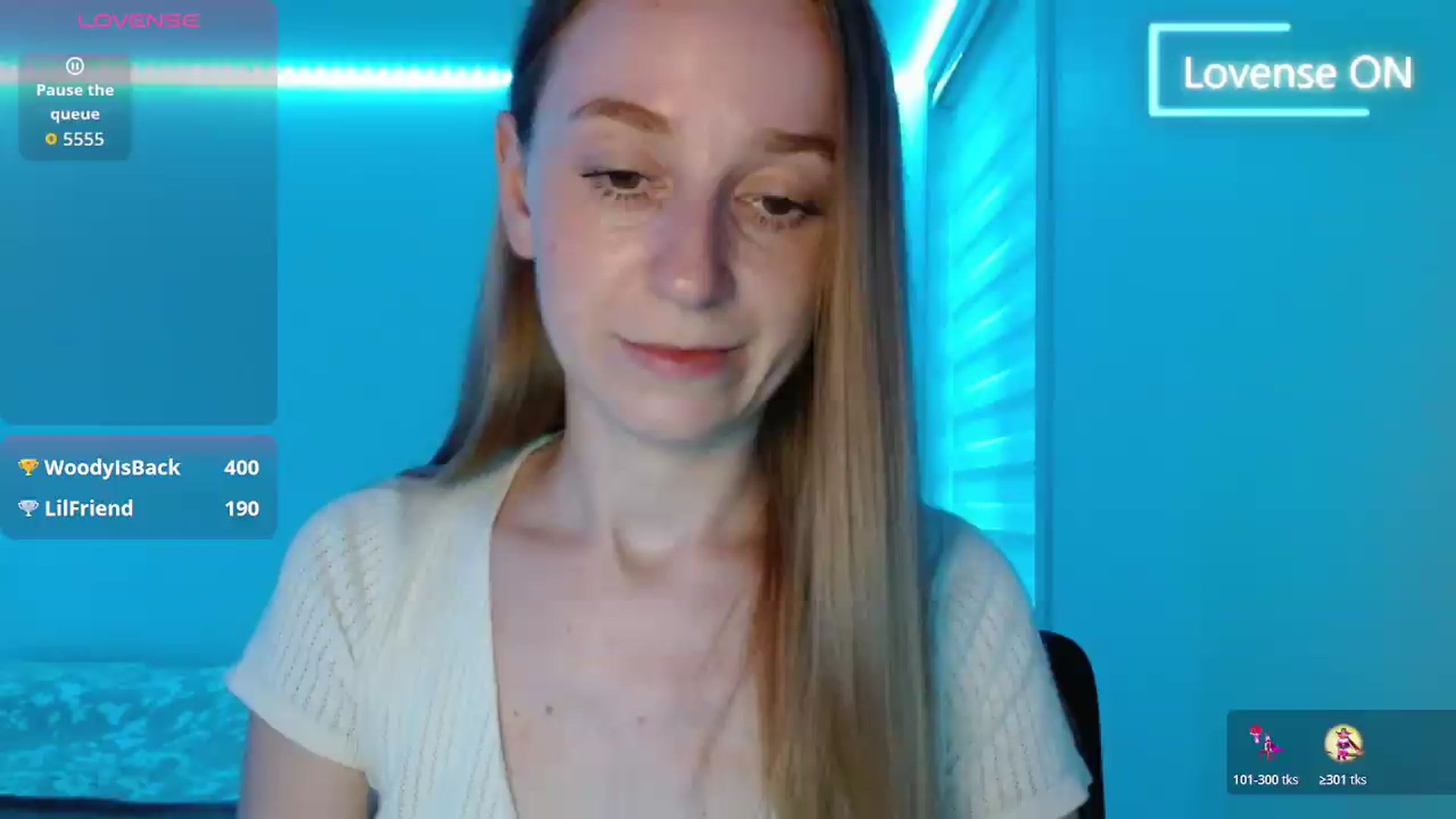 Gallery image thumbnail from PetitAnge_'s myfreecams stream on, 08/24/2026, 23:52 image 8 of 20
