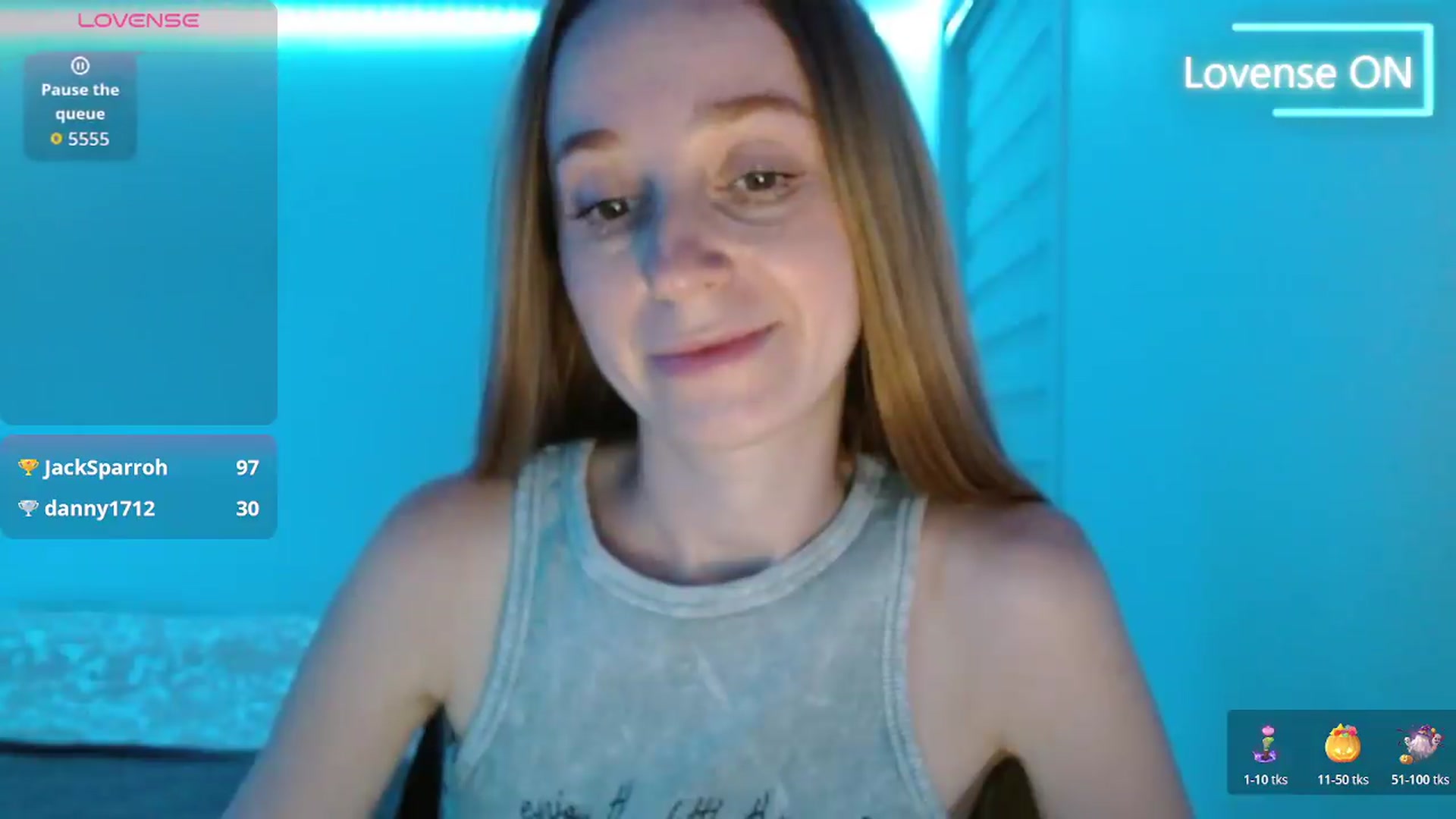 Gallery image thumbnail from PetitAnge_'s myfreecams stream on, 08/28/2026, 24:40 image 16 of 20