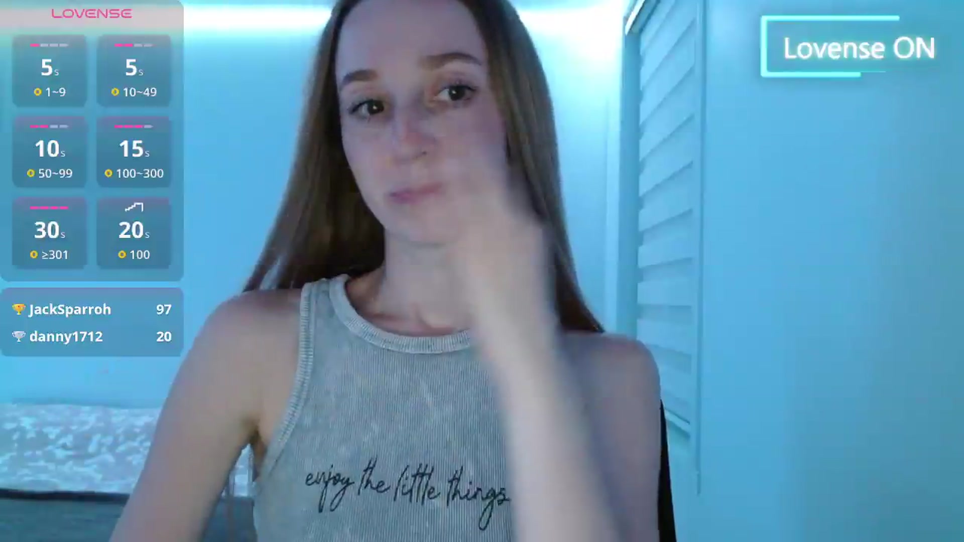 Gallery image thumbnail from PetitAnge_'s myfreecams stream on, 08/28/2026, 24:40 image 15 of 20