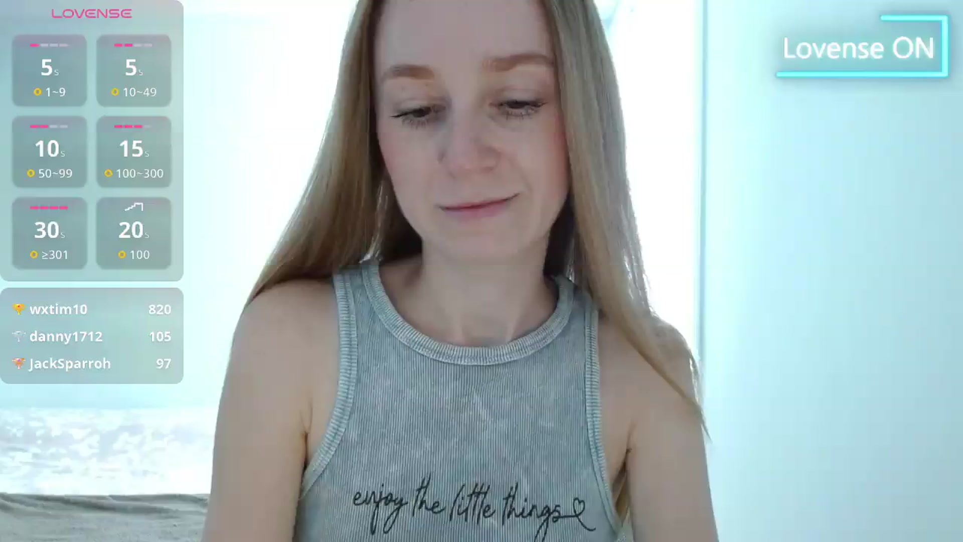 Gallery image thumbnail from PetitAnge_'s myfreecams stream on, 08/28/2026, 19:19 image 7 of 20