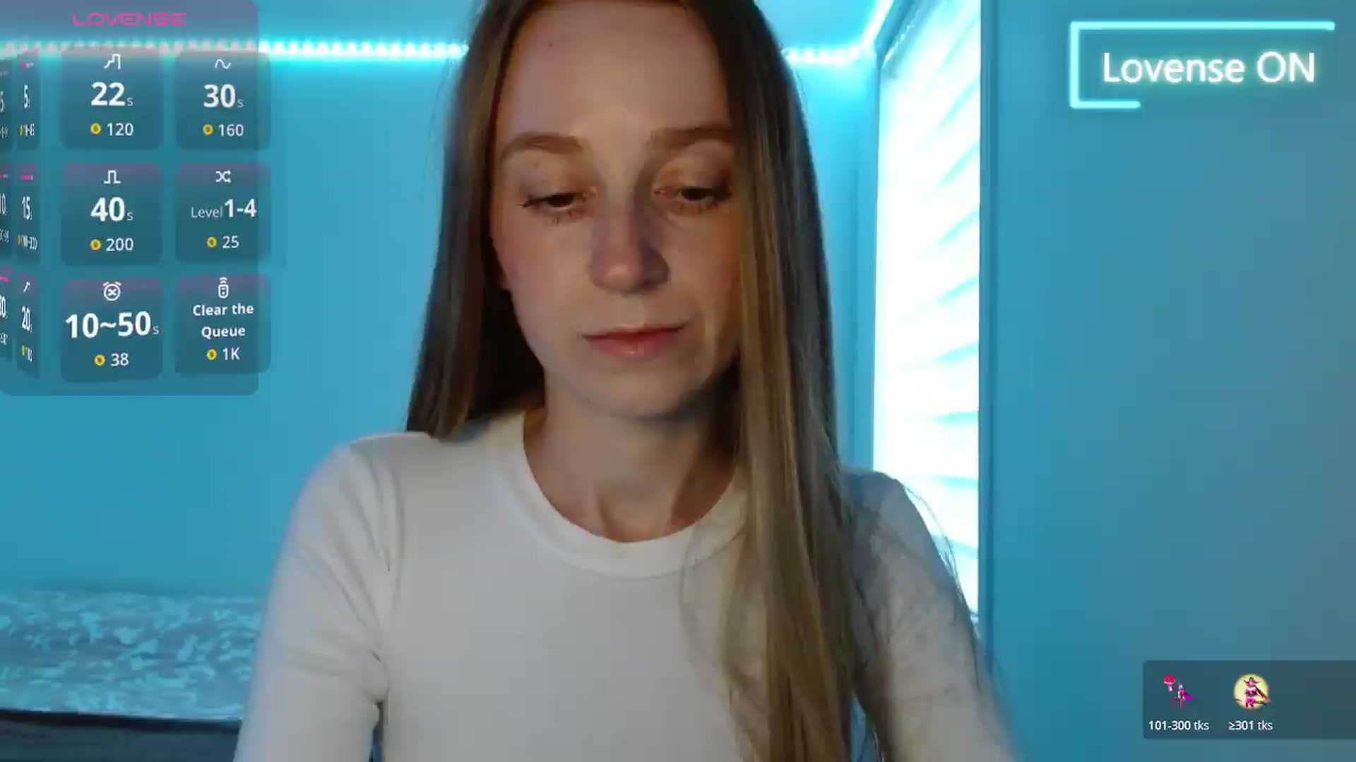 Gallery image thumbnail from PetitAnge_'s myfreecams stream on, 08/29/2026, 23:42 image 4 of 20