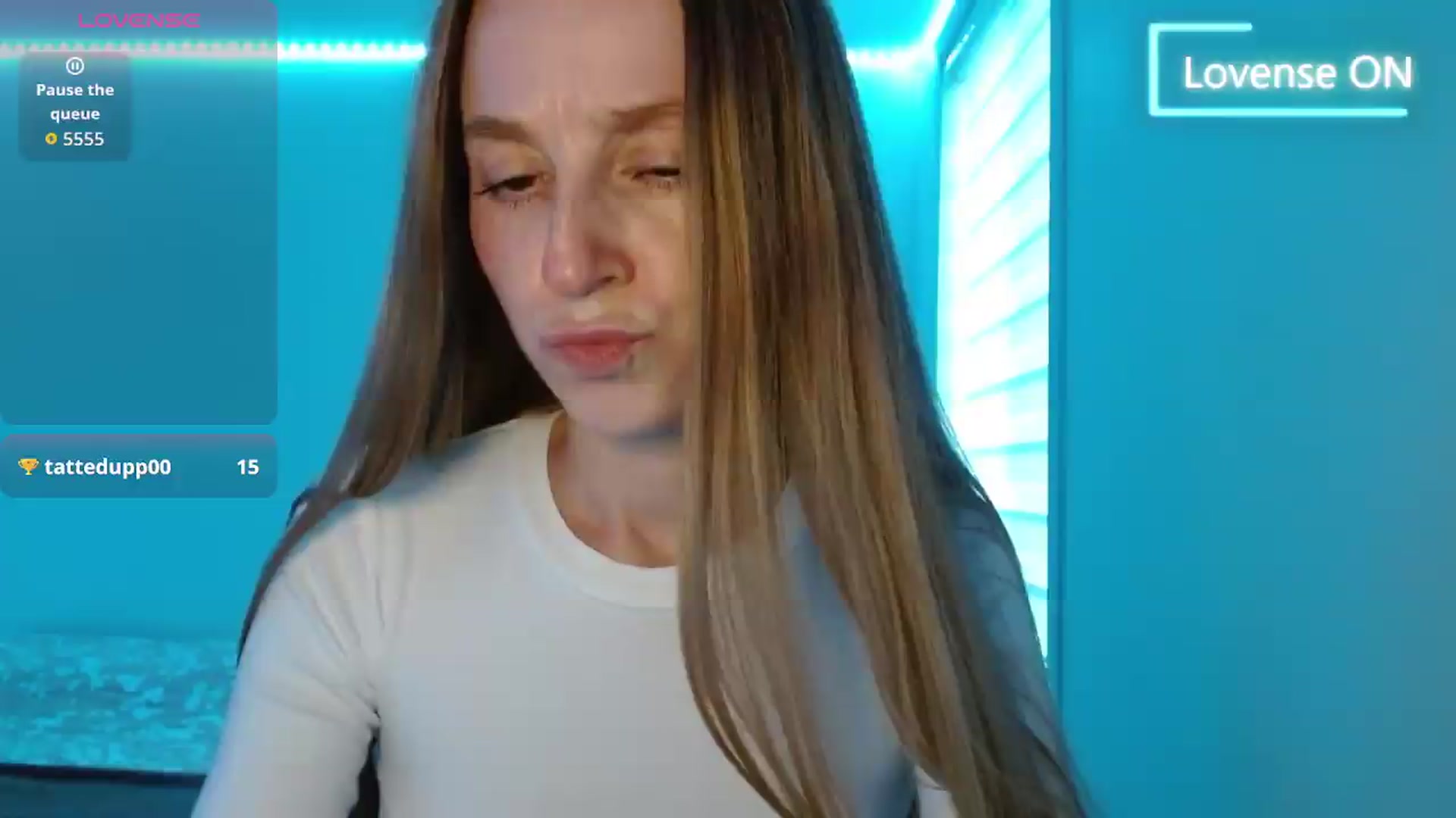 Gallery image thumbnail from PetitAnge_'s myfreecams stream on, 08/29/2026, 23:42 image 9 of 20