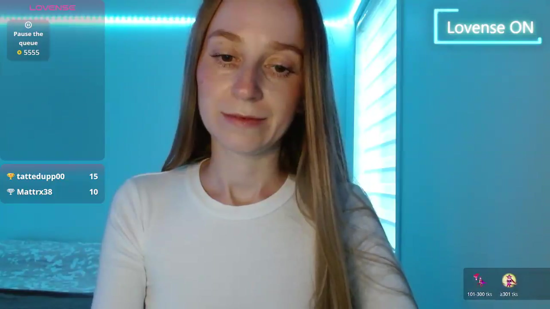Gallery image thumbnail from PetitAnge_'s myfreecams stream on, 08/29/2026, 23:42 image 10 of 20