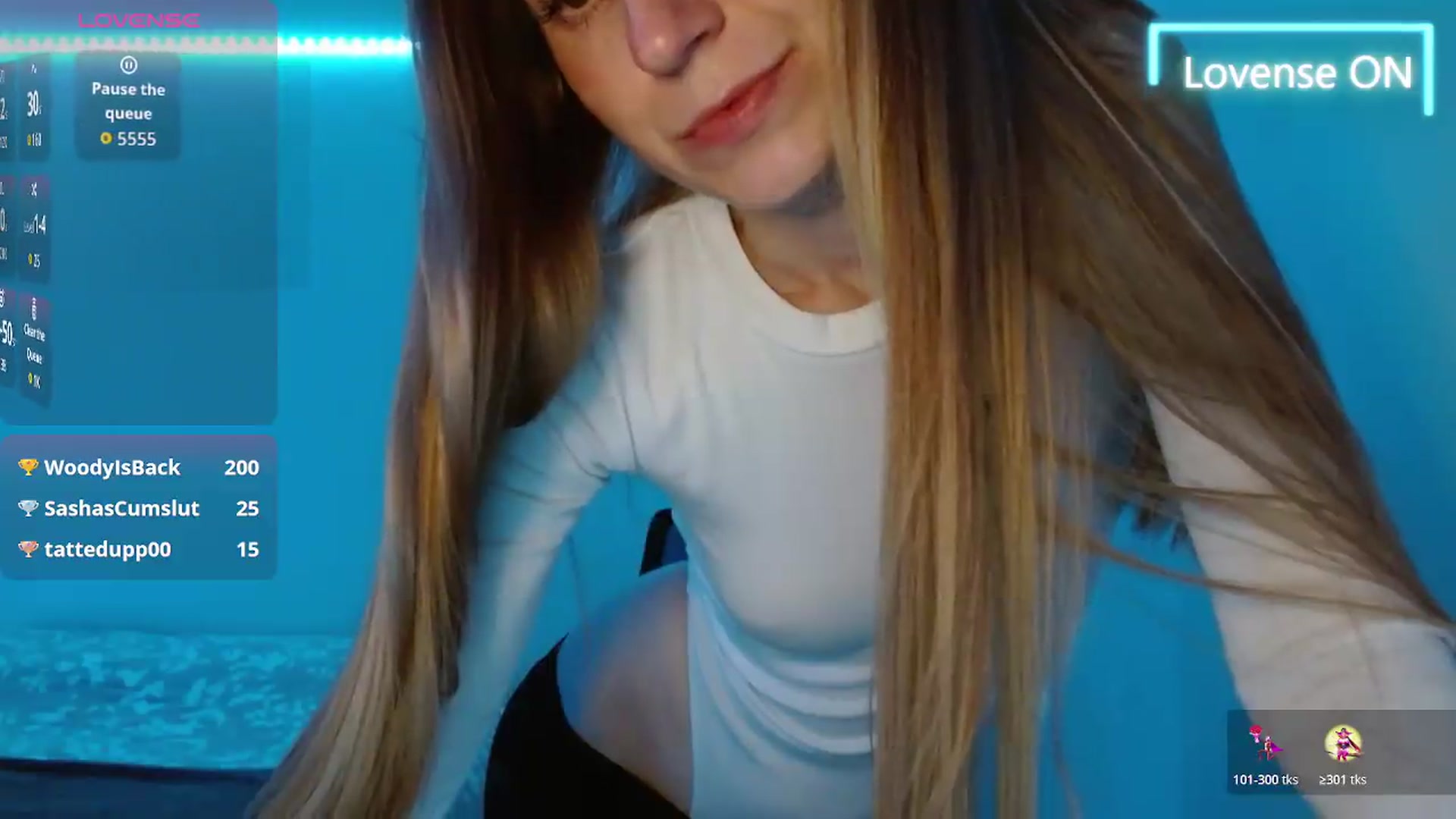 Gallery image thumbnail from PetitAnge_'s myfreecams stream on, 08/29/2026, 23:42 image 16 of 20