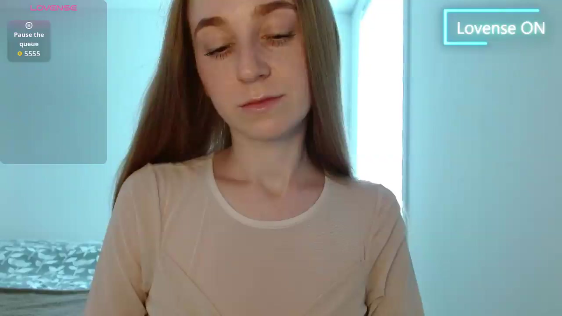 Gallery image thumbnail from PetitAnge_'s myfreecams stream on, 09/02/2026, 17:27 image 9 of 20