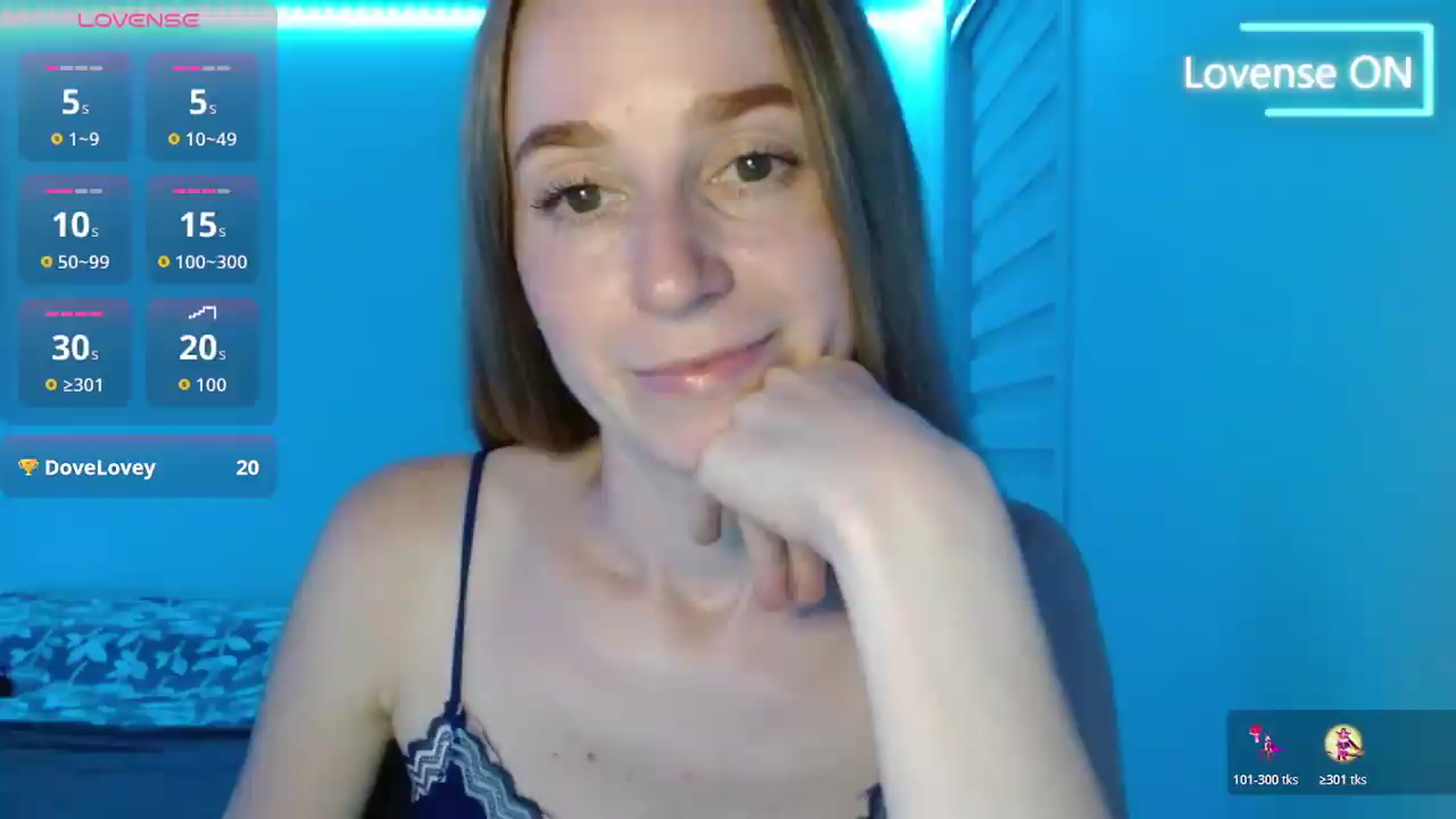 Gallery image thumbnail from PetitAnge_'s myfreecams stream on, 09/04/2026, 24:32 image 7 of 20