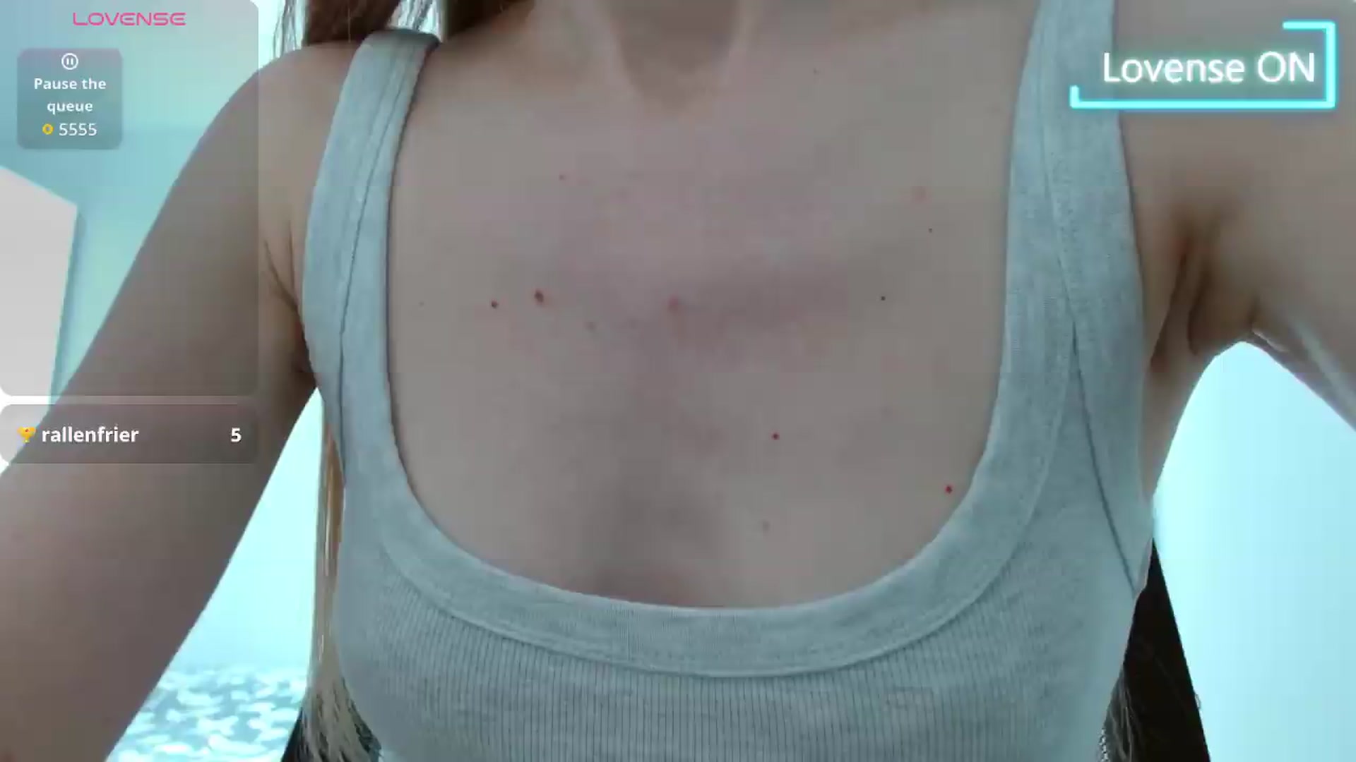 Gallery image thumbnail from PetitAnge_'s myfreecams stream on, 09/06/2026, 14:50 image 1 of 20