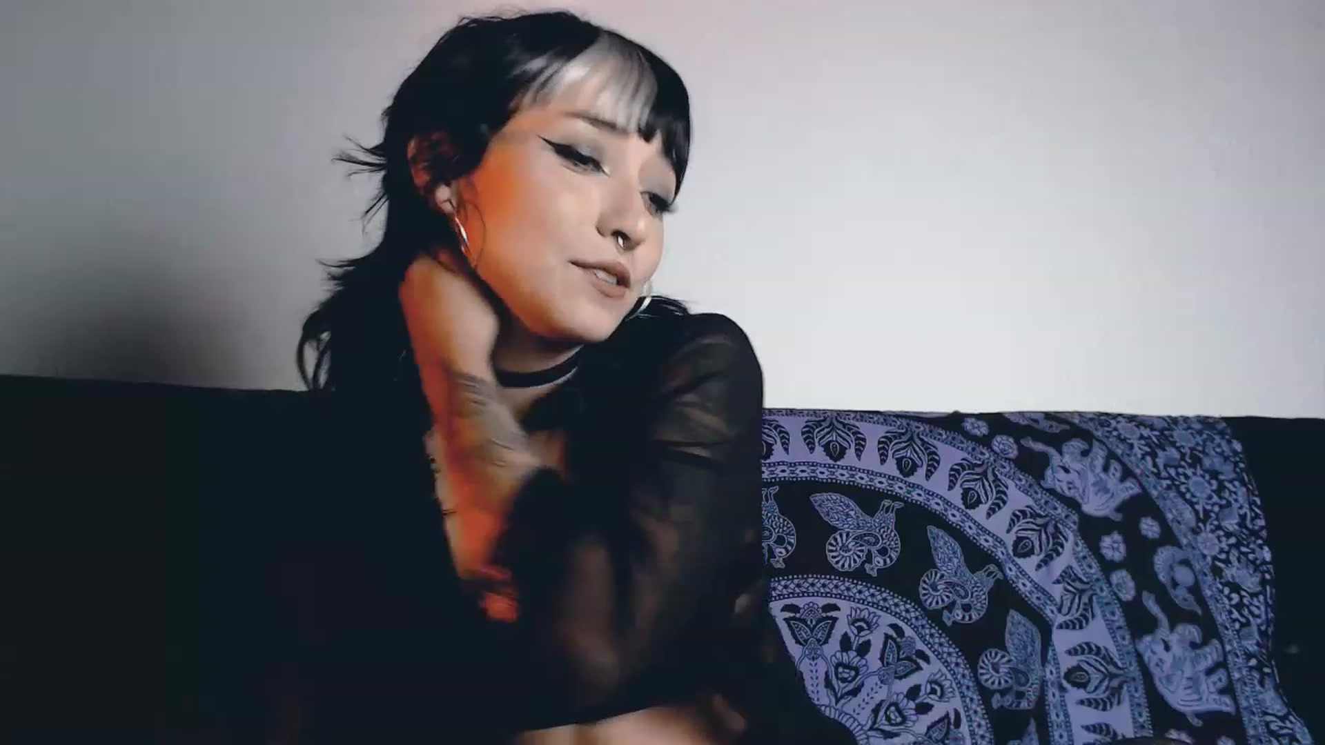 Gallery image thumbnail from Petit_Haze's myfreecams stream on, 08/05/2023, 24:13 image 19 of 20