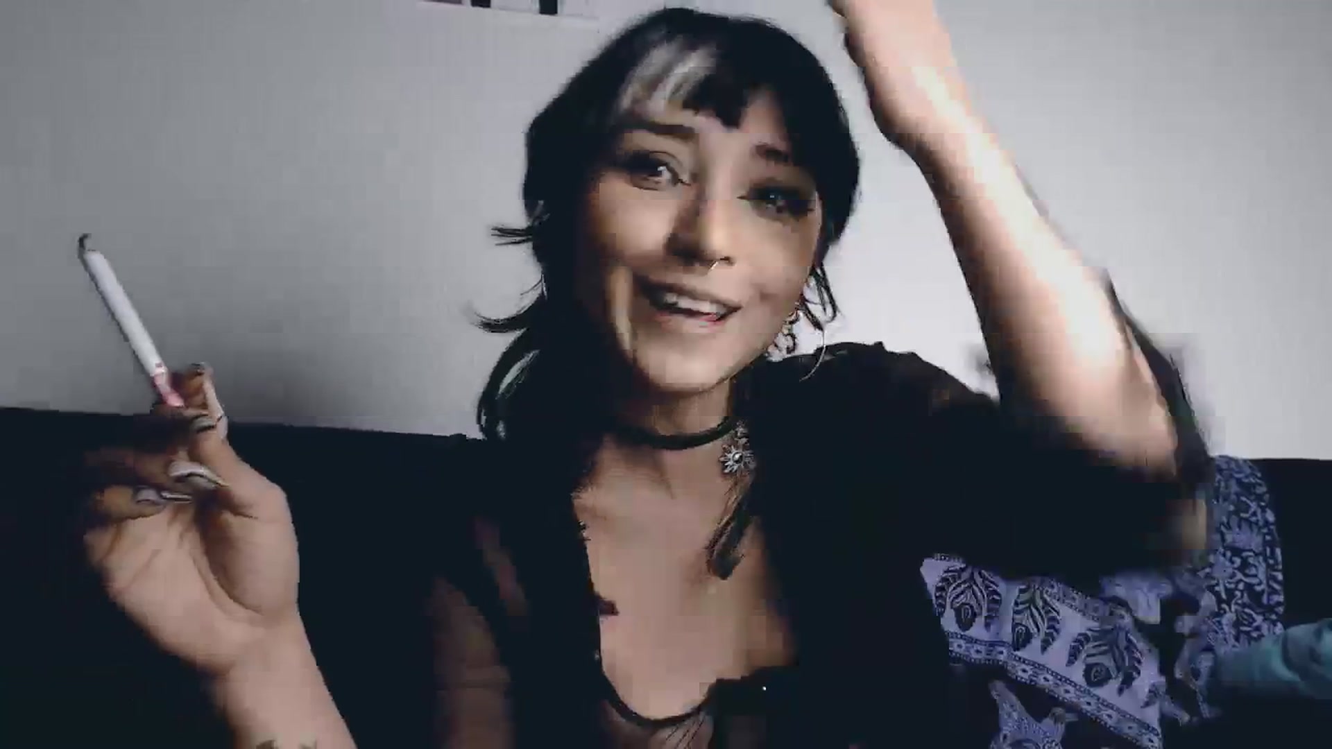 Gallery image thumbnail from Petit_Haze's myfreecams stream on, 08/05/2023, 03:26 image 17 of 20
