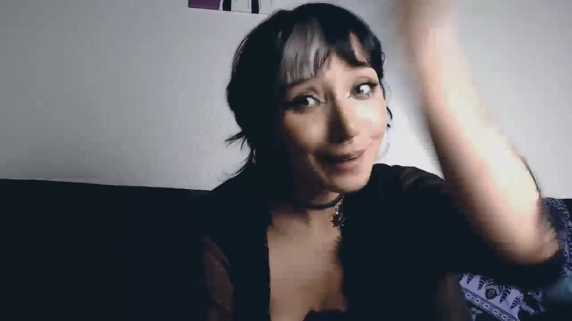 Gallery image thumbnail from Petit_Haze's myfreecams stream on, 08/05/2023, 03:26 image 8 of 20