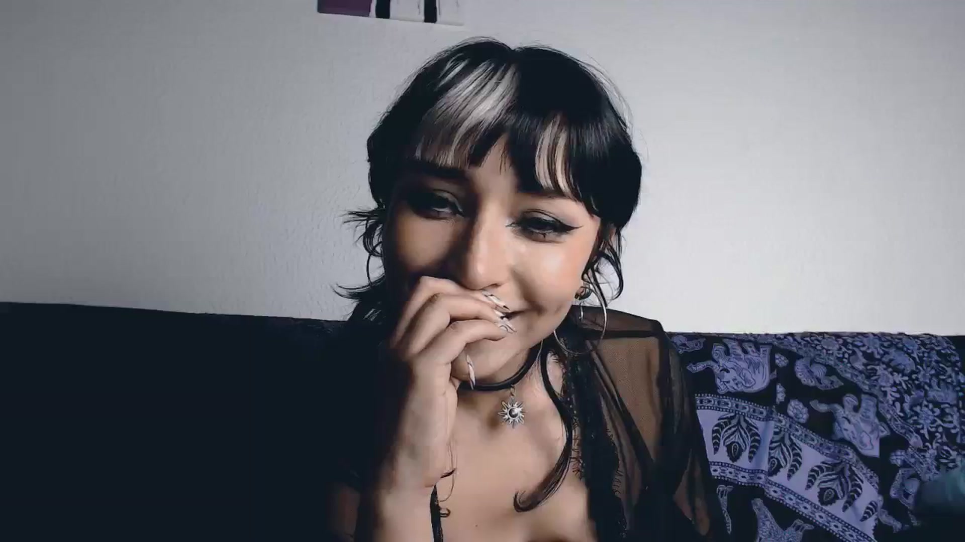 Gallery image thumbnail from Petit_Haze's myfreecams stream on, 08/05/2023, 03:26 image 6 of 20
