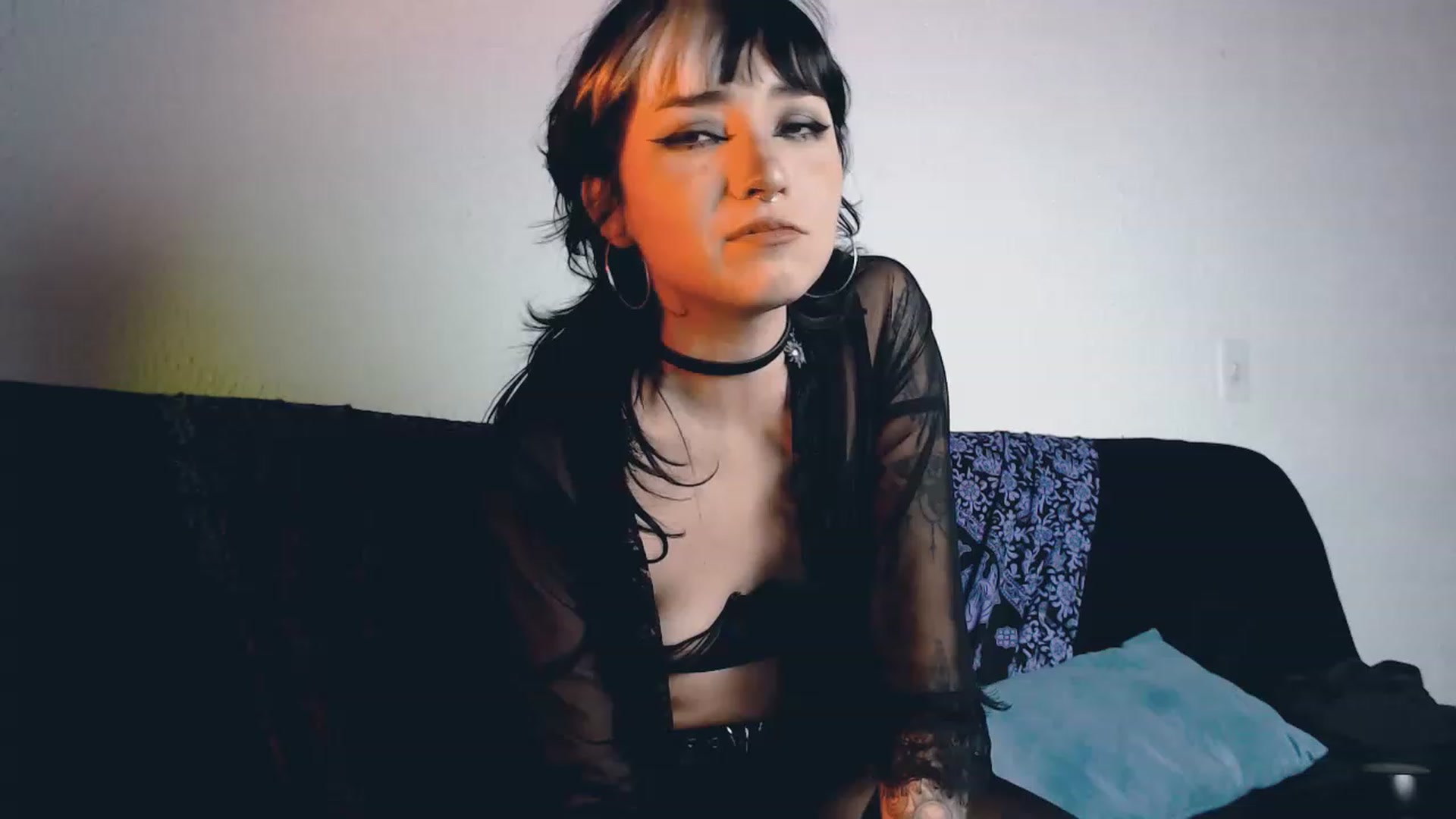 Gallery image thumbnail from Petit_Haze's myfreecams stream on, 08/05/2023, 05:02 image 14 of 20
